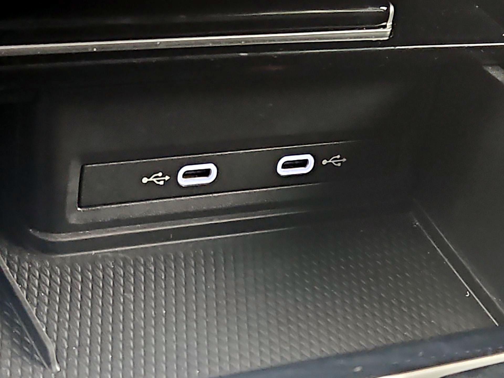 Thumbnail: 2025 Volkswagen Atlas - 18