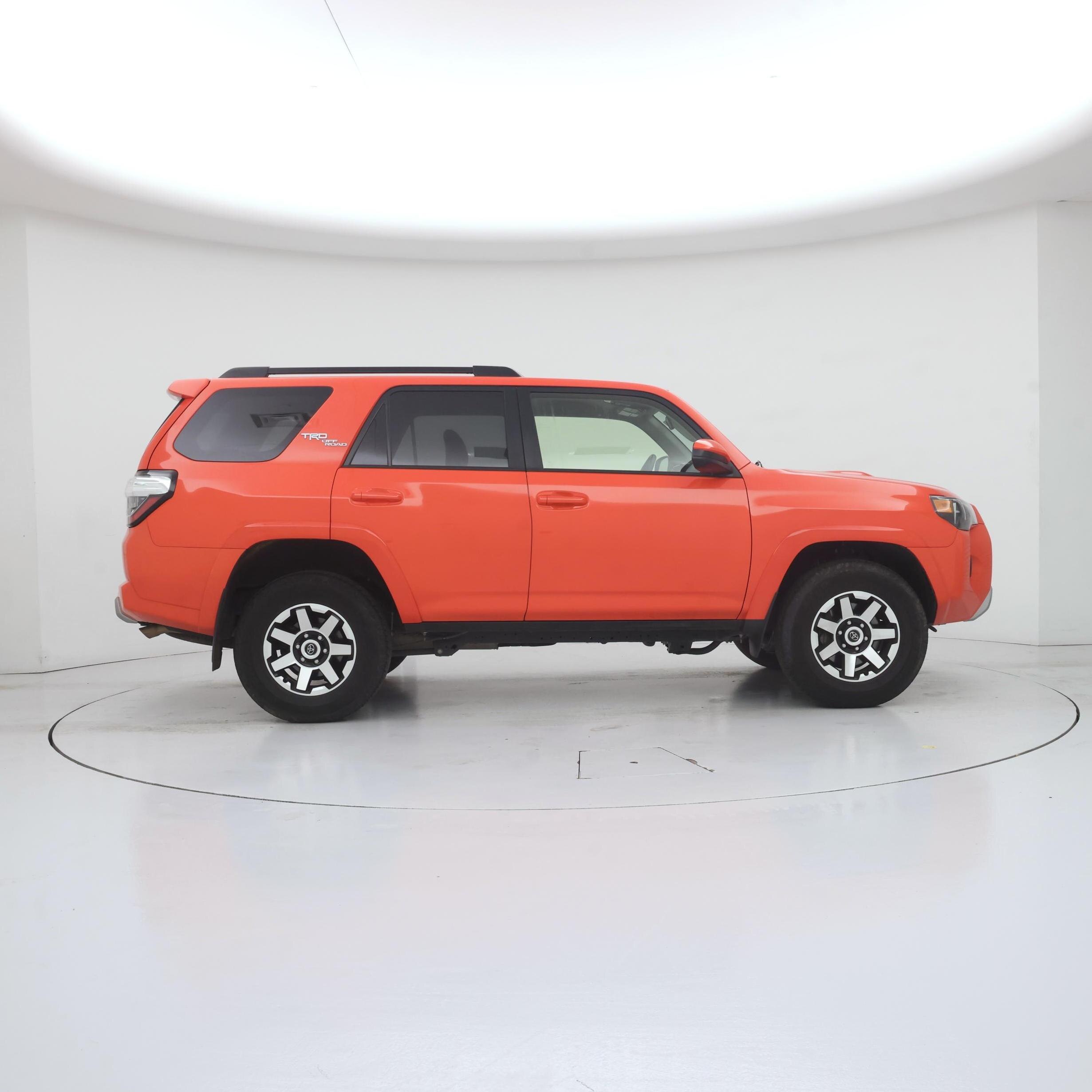 Thumbnail: 2024 Toyota 4Runner - 7