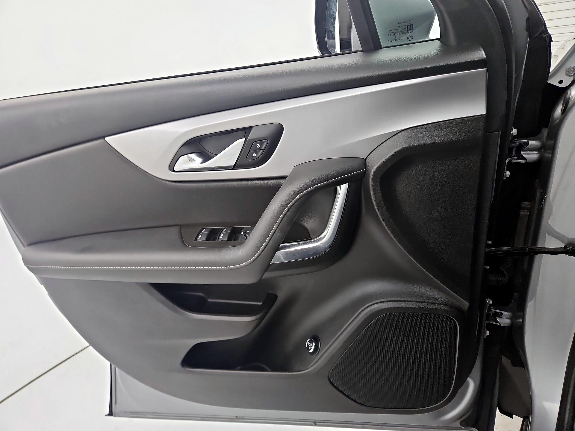 Thumbnail: 2024 Chevrolet Blazer - 12