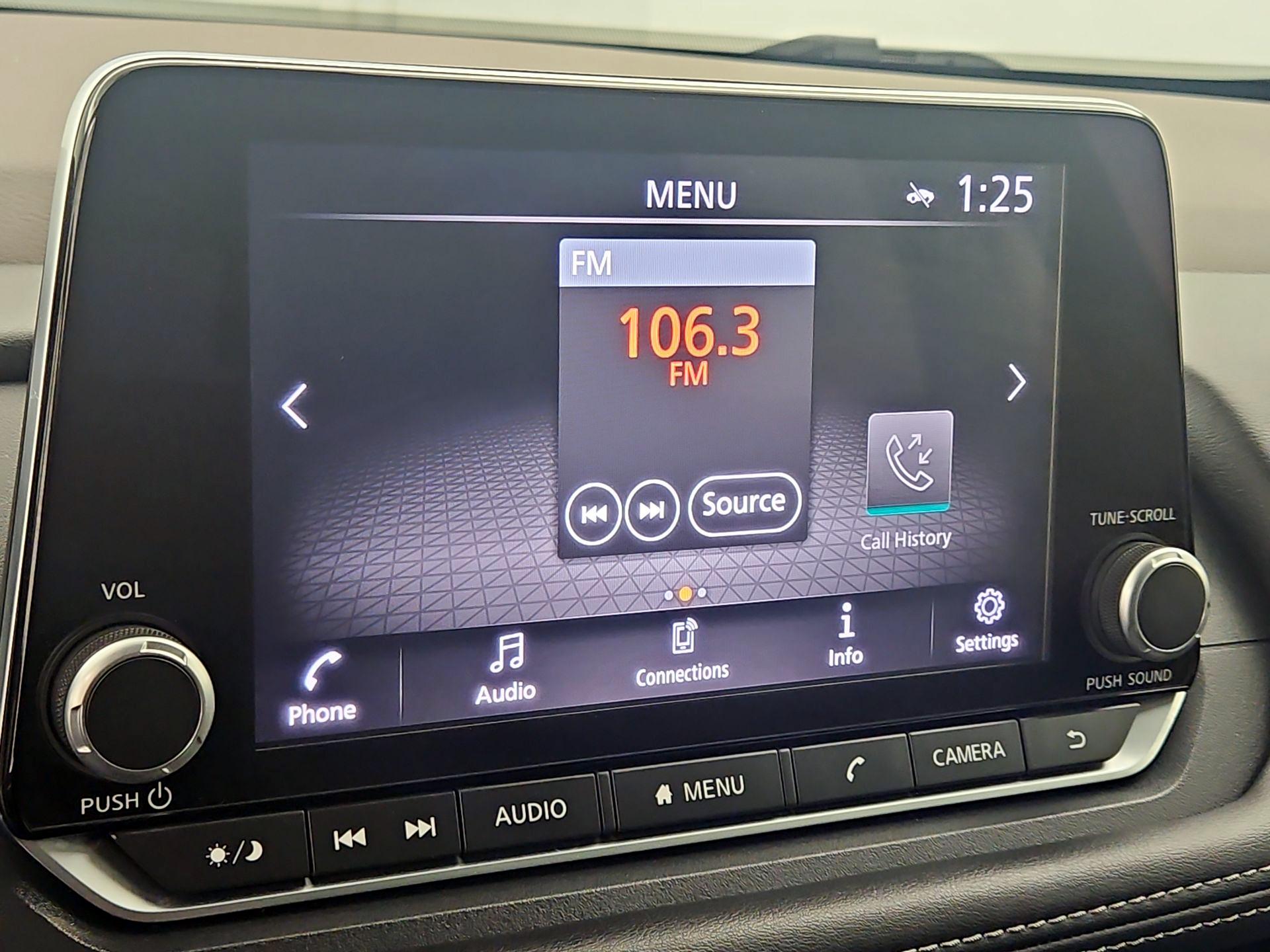 Thumbnail: 2022 Nissan Rogue - 15