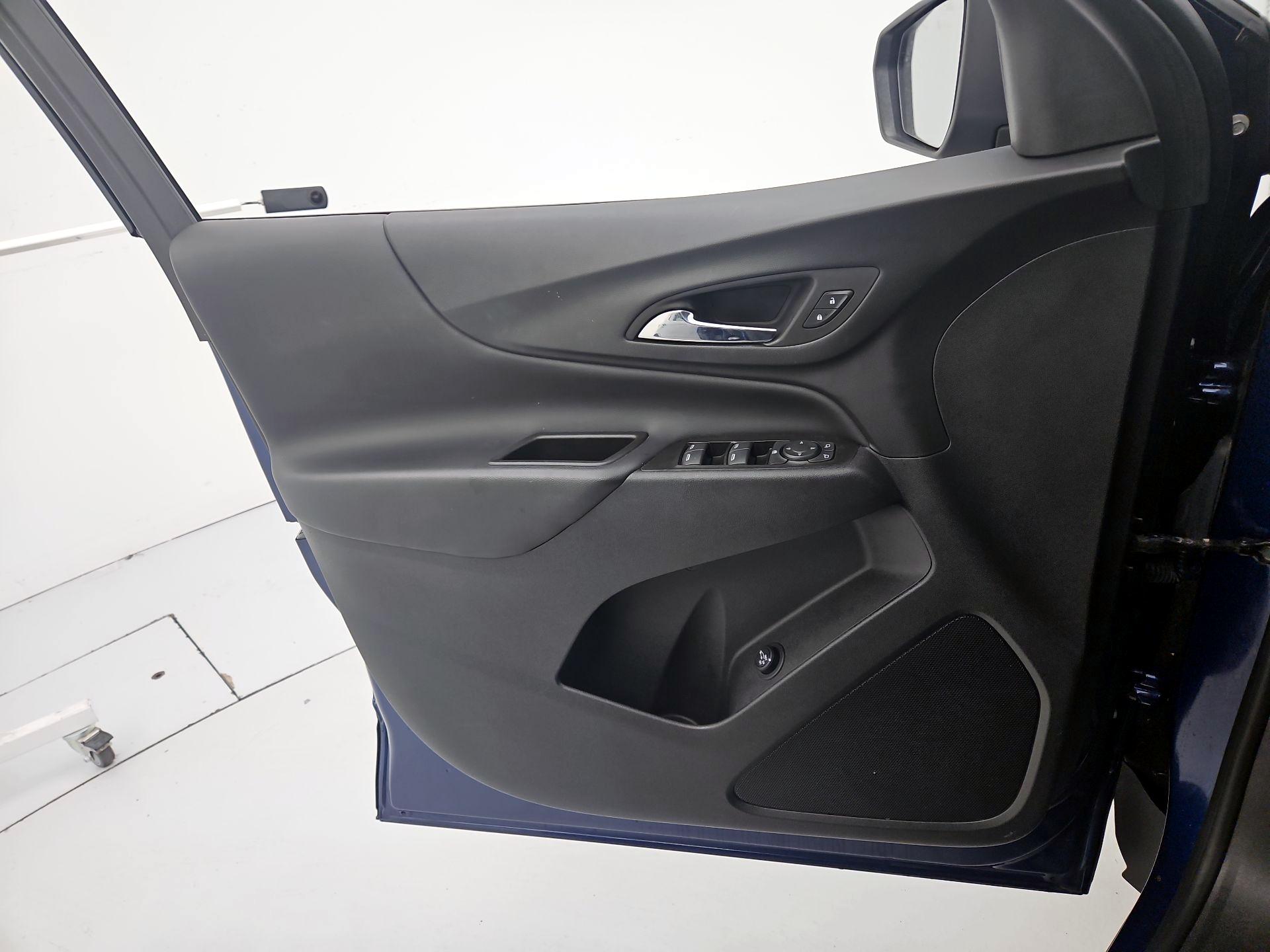 Thumbnail: 2022 Chevrolet Equinox - 12