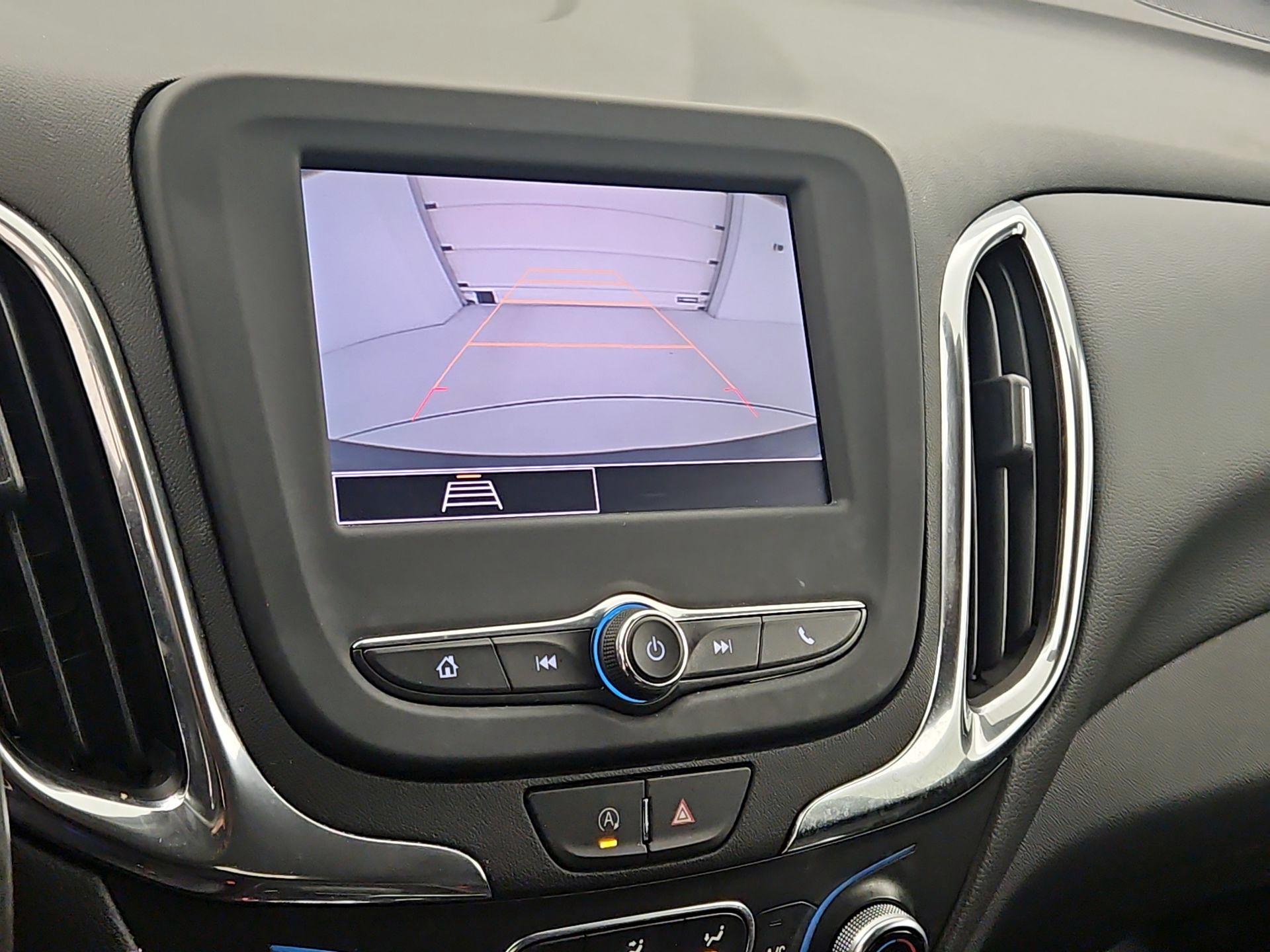 Thumbnail: 2022 Chevrolet Equinox - 14