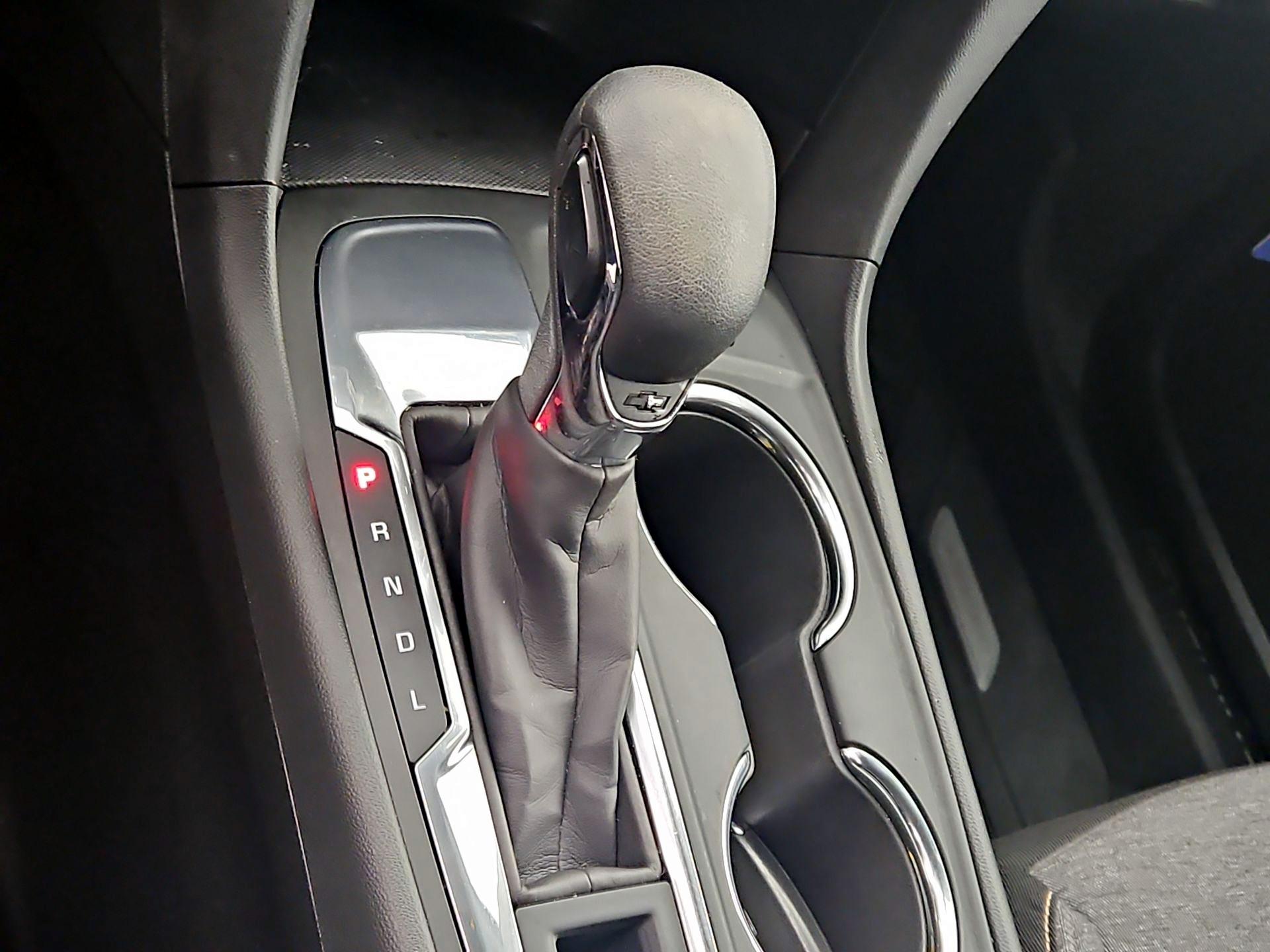 Thumbnail: 2022 Chevrolet Equinox - 17