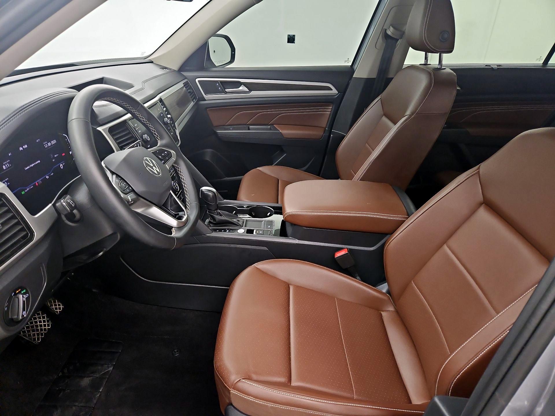 Thumbnail: 2022 Volkswagen Atlas - 11