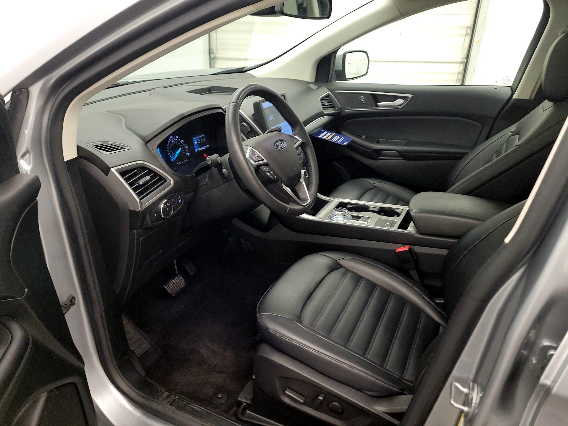 Thumbnail: 2022 Ford Edge - 11