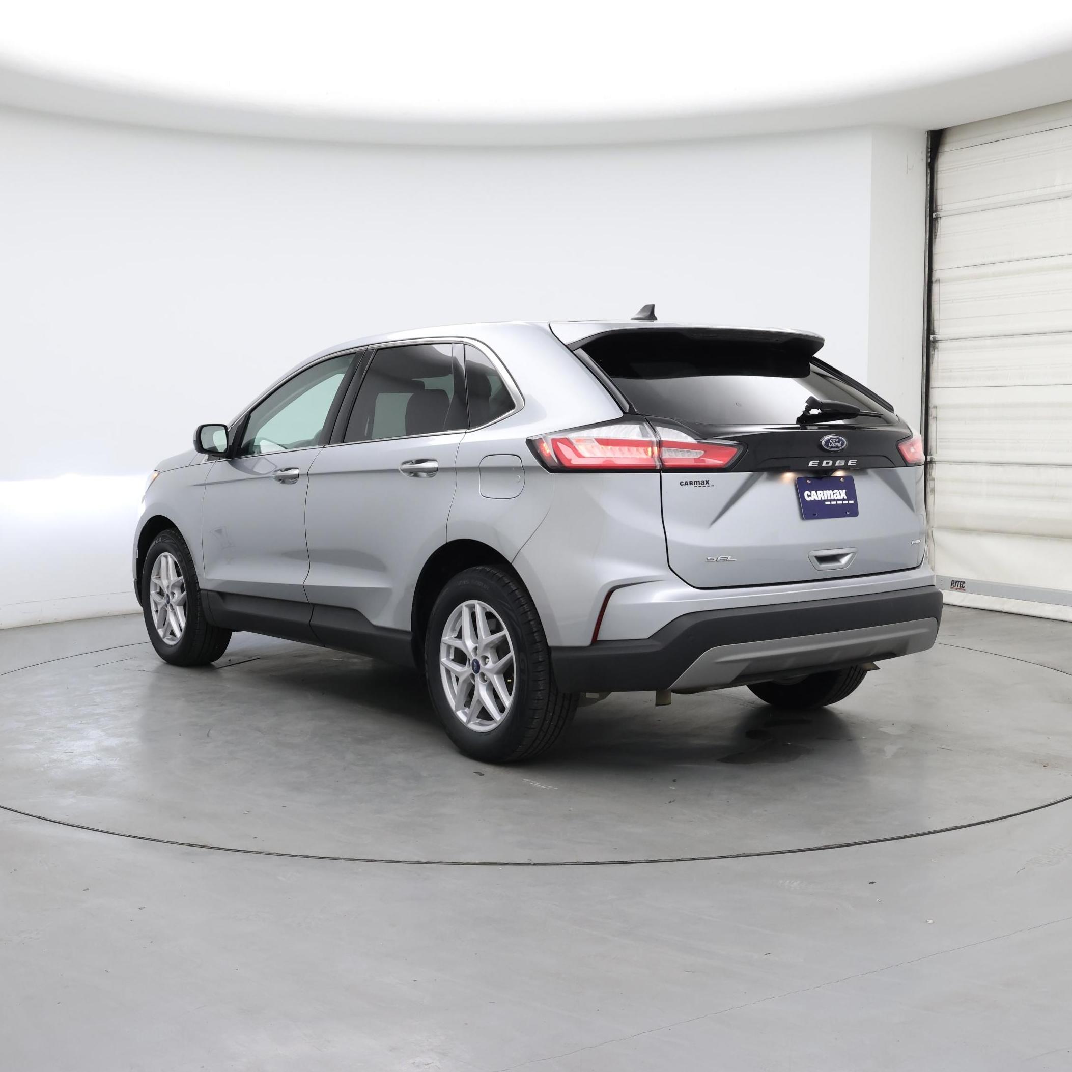 Thumbnail: 2022 Ford Edge - 2