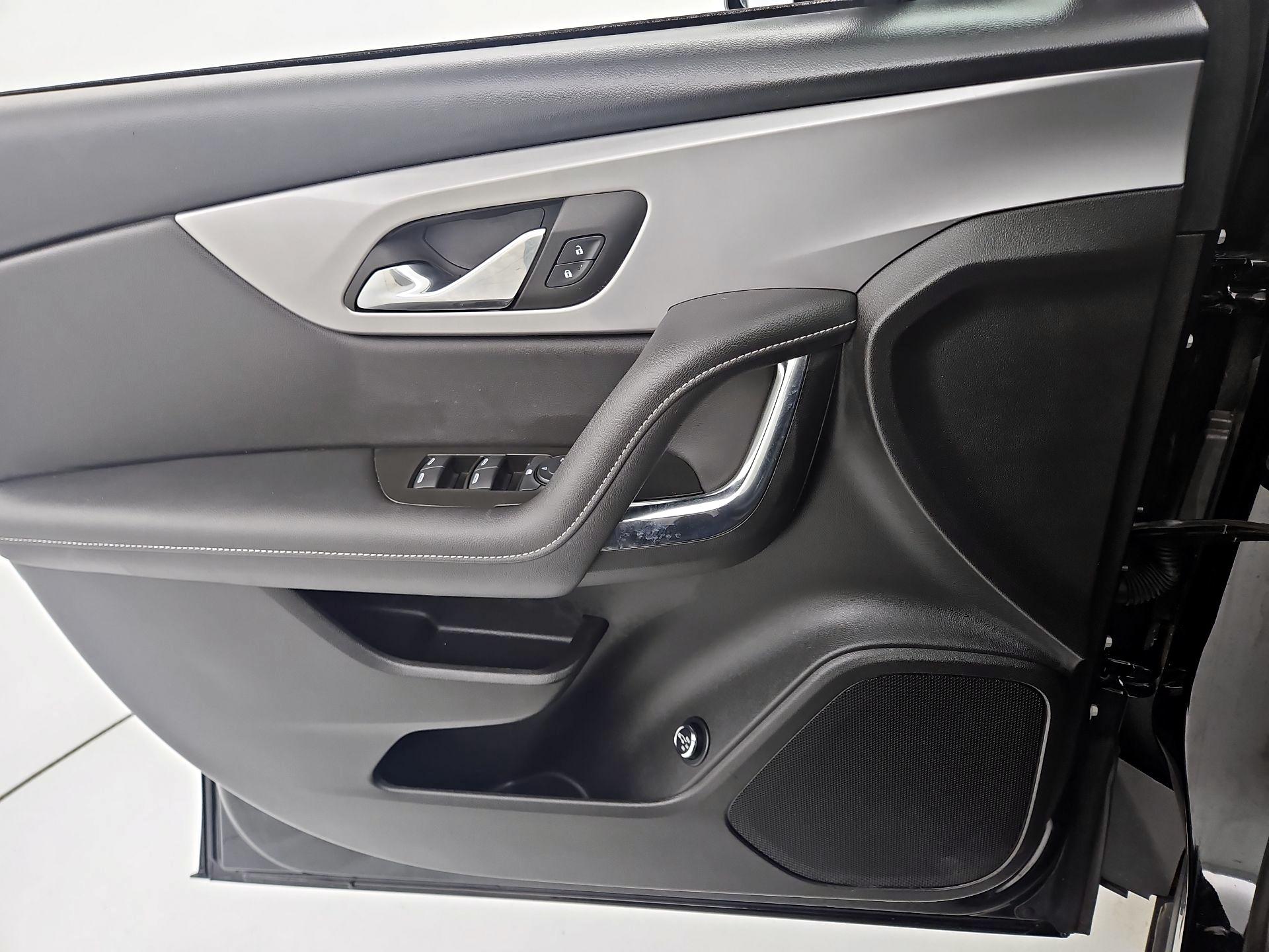 Thumbnail: 2024 Chevrolet Blazer - 12