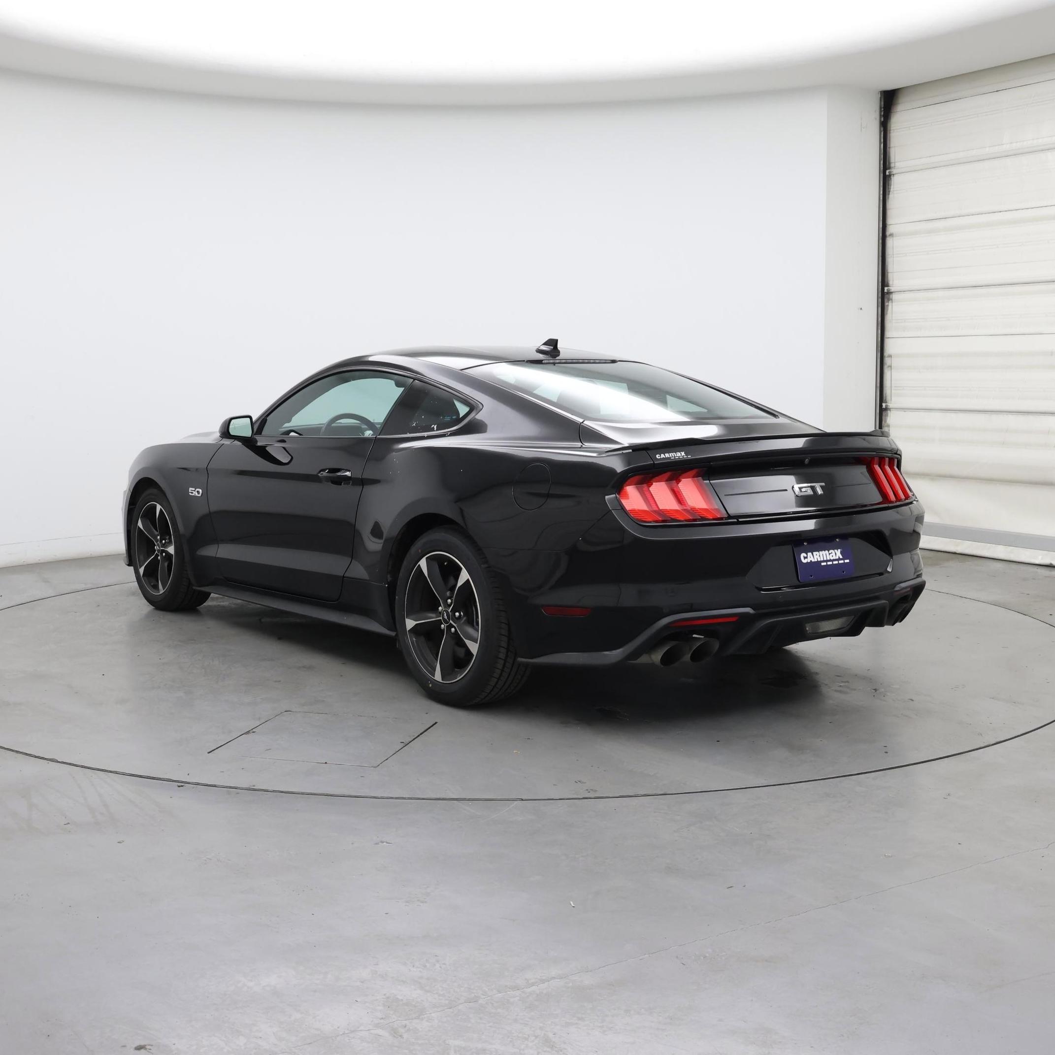 Thumbnail: 2022 Ford Mustang - 2