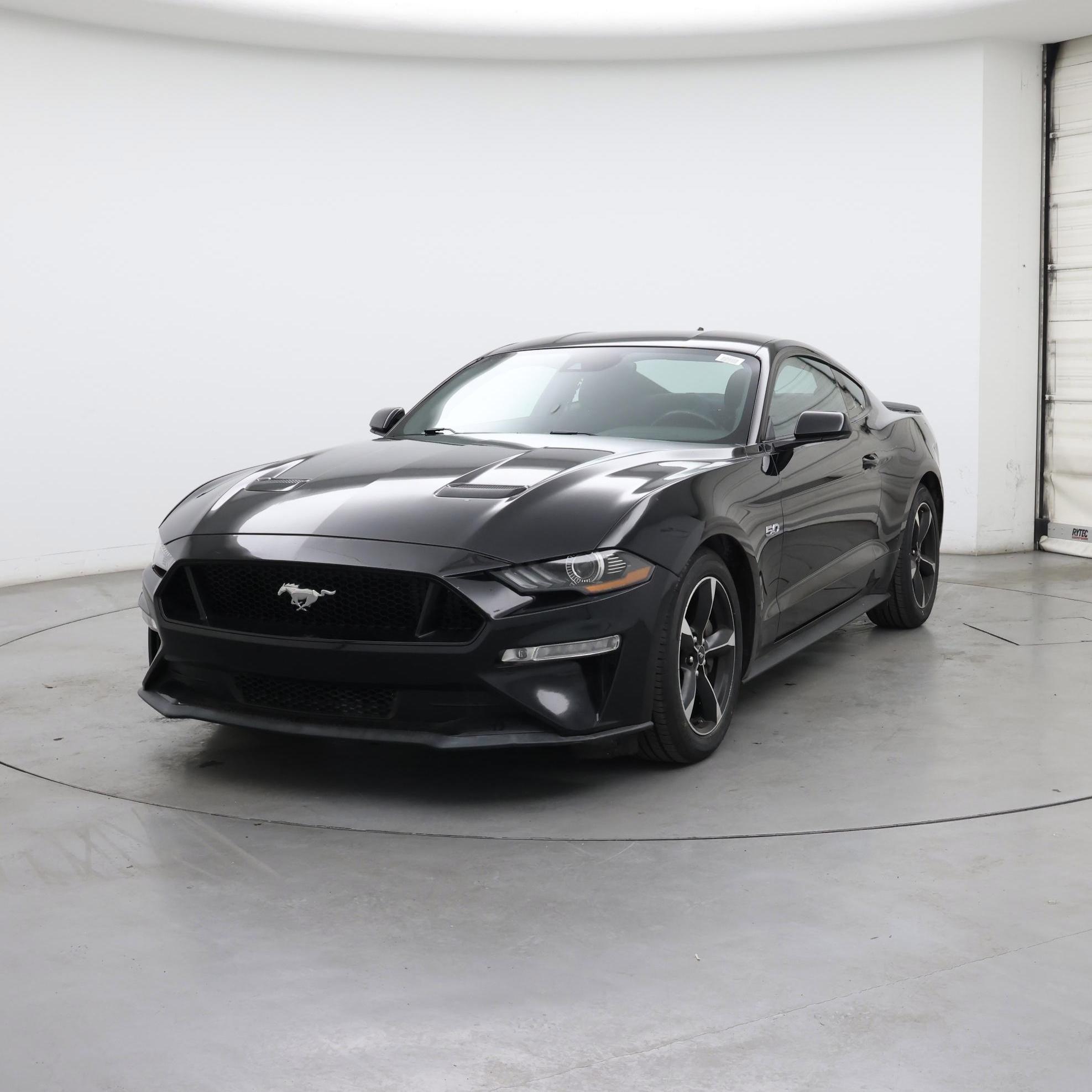 Thumbnail: 2022 Ford Mustang - 4