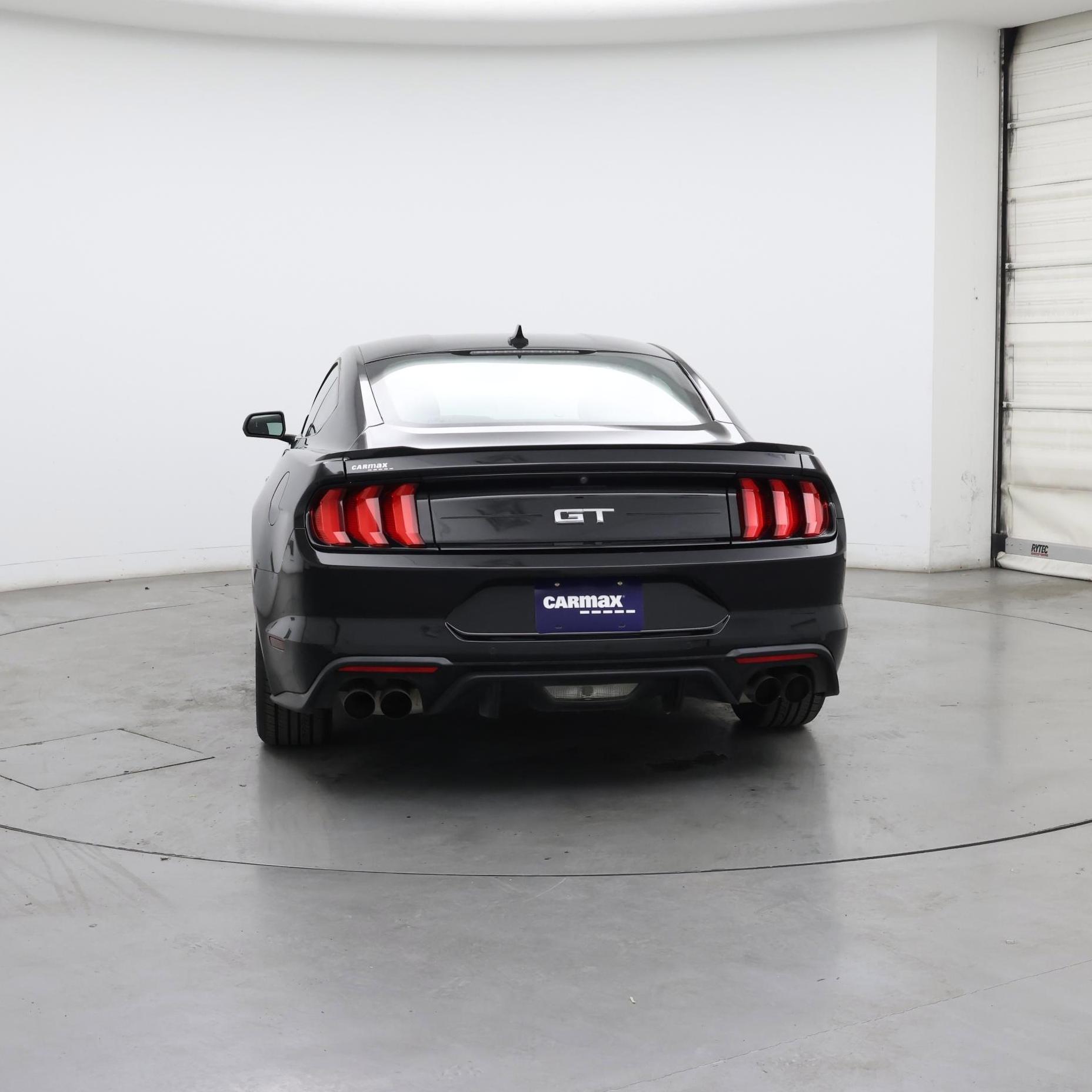 Thumbnail: 2022 Ford Mustang - 6