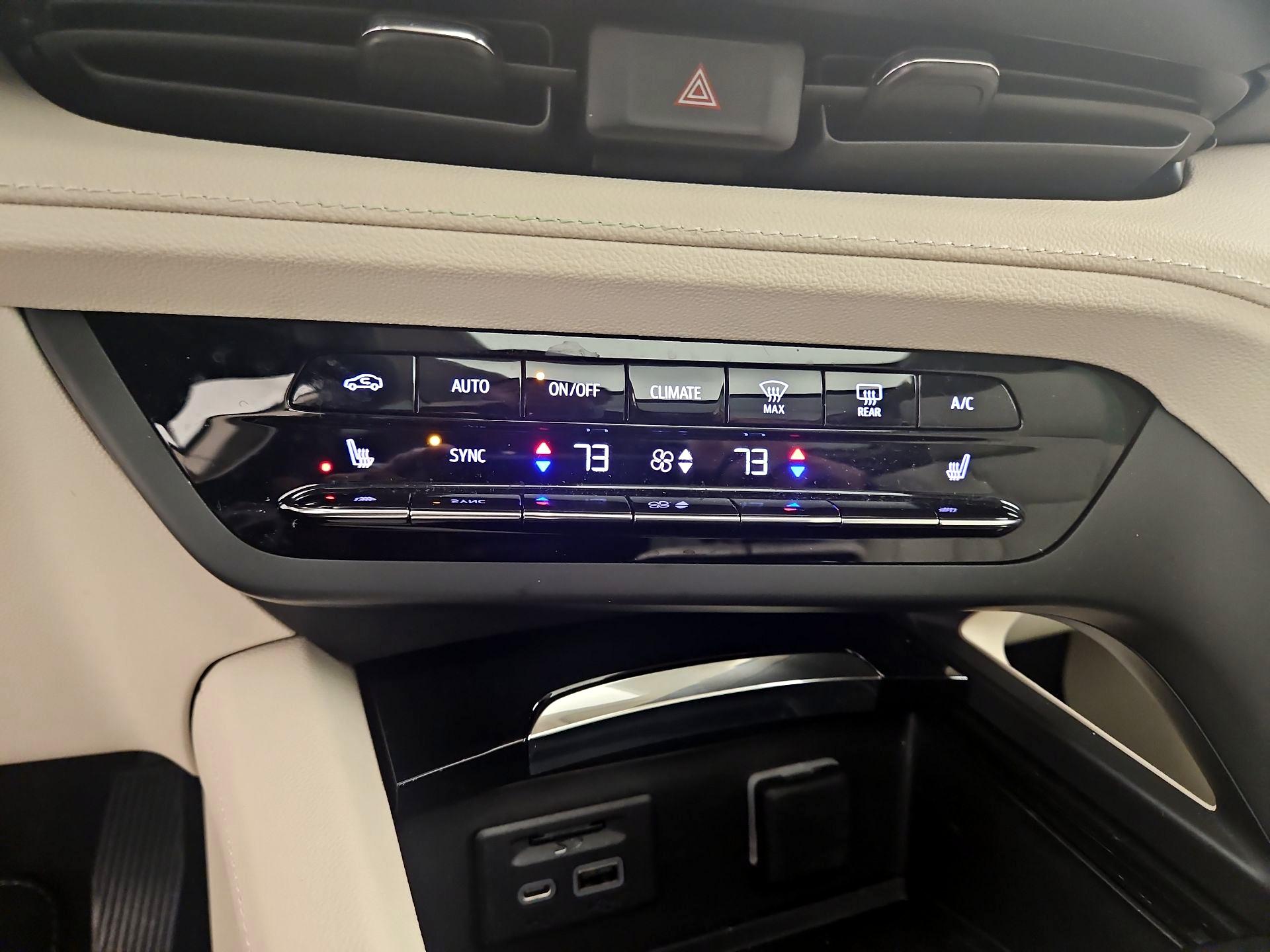 Thumbnail: 2022 Buick Envision - 17