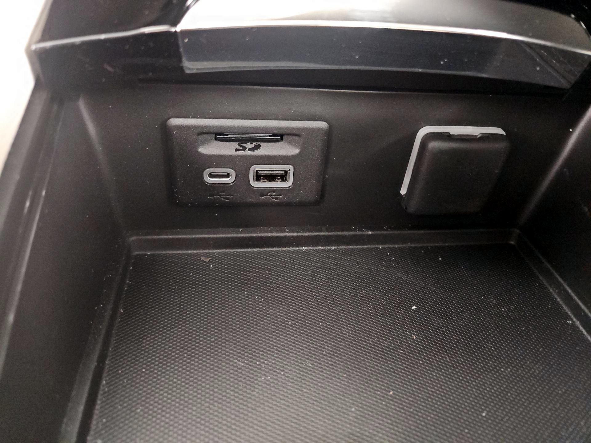 Thumbnail: 2022 Buick Envision - 19