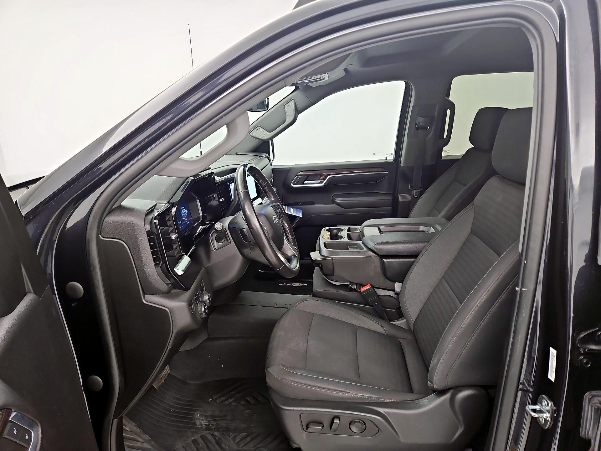 Thumbnail: 2022 Chevrolet Silverado 1500 - 11