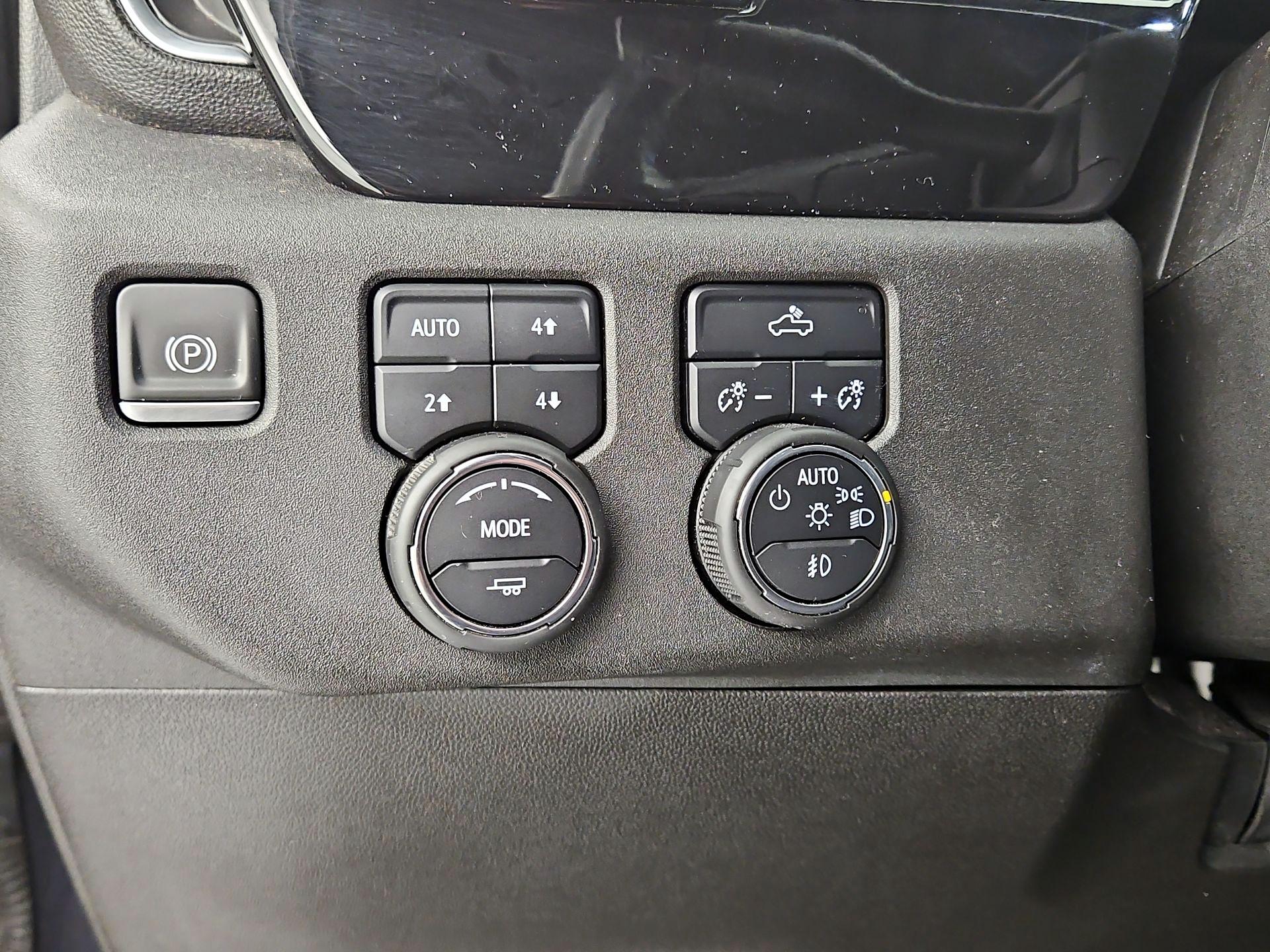 Thumbnail: 2022 Chevrolet Silverado 1500 - 13