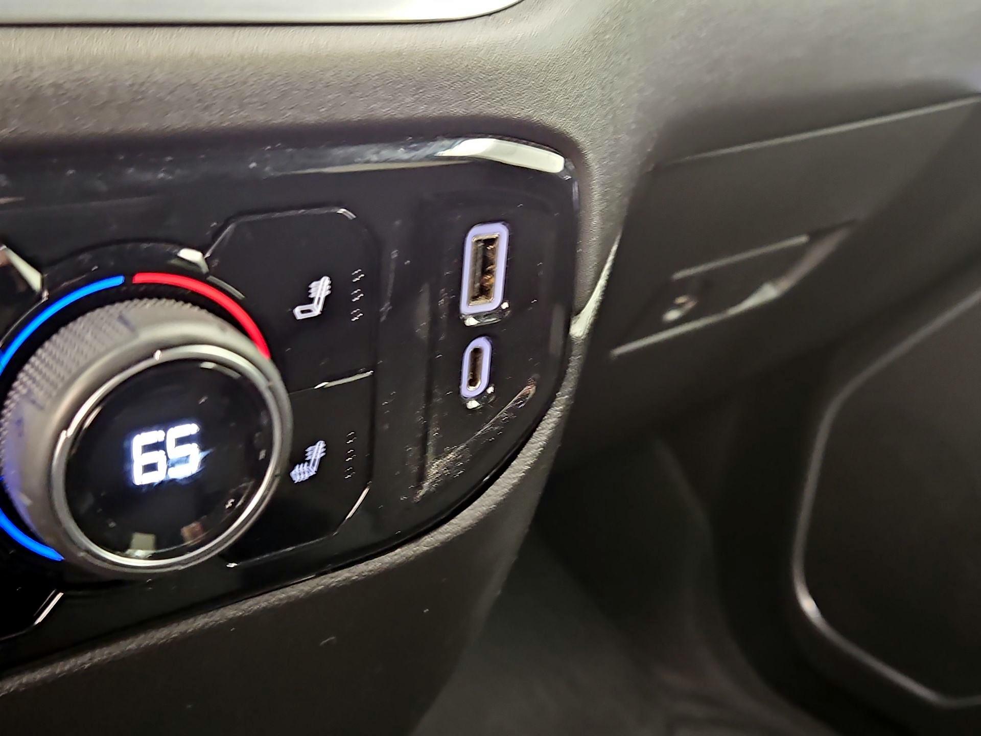 Thumbnail: 2022 Chevrolet Silverado 1500 - 18