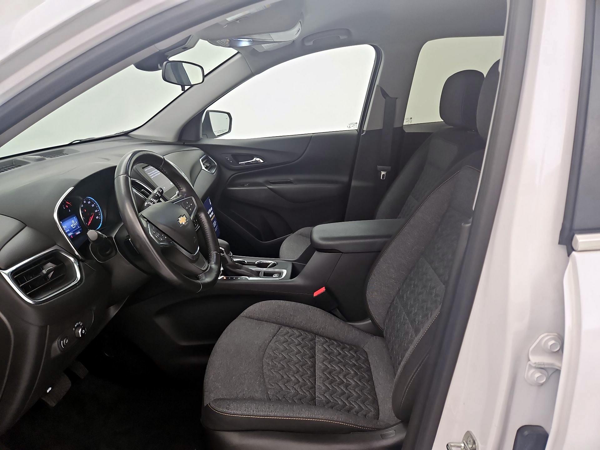 Thumbnail: 2022 Chevrolet Equinox - 11