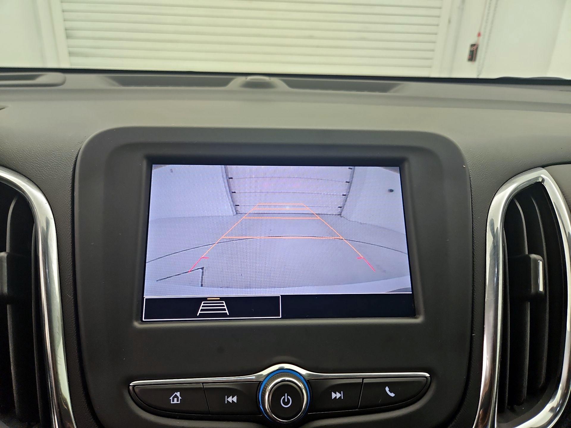 Thumbnail: 2022 Chevrolet Equinox - 15