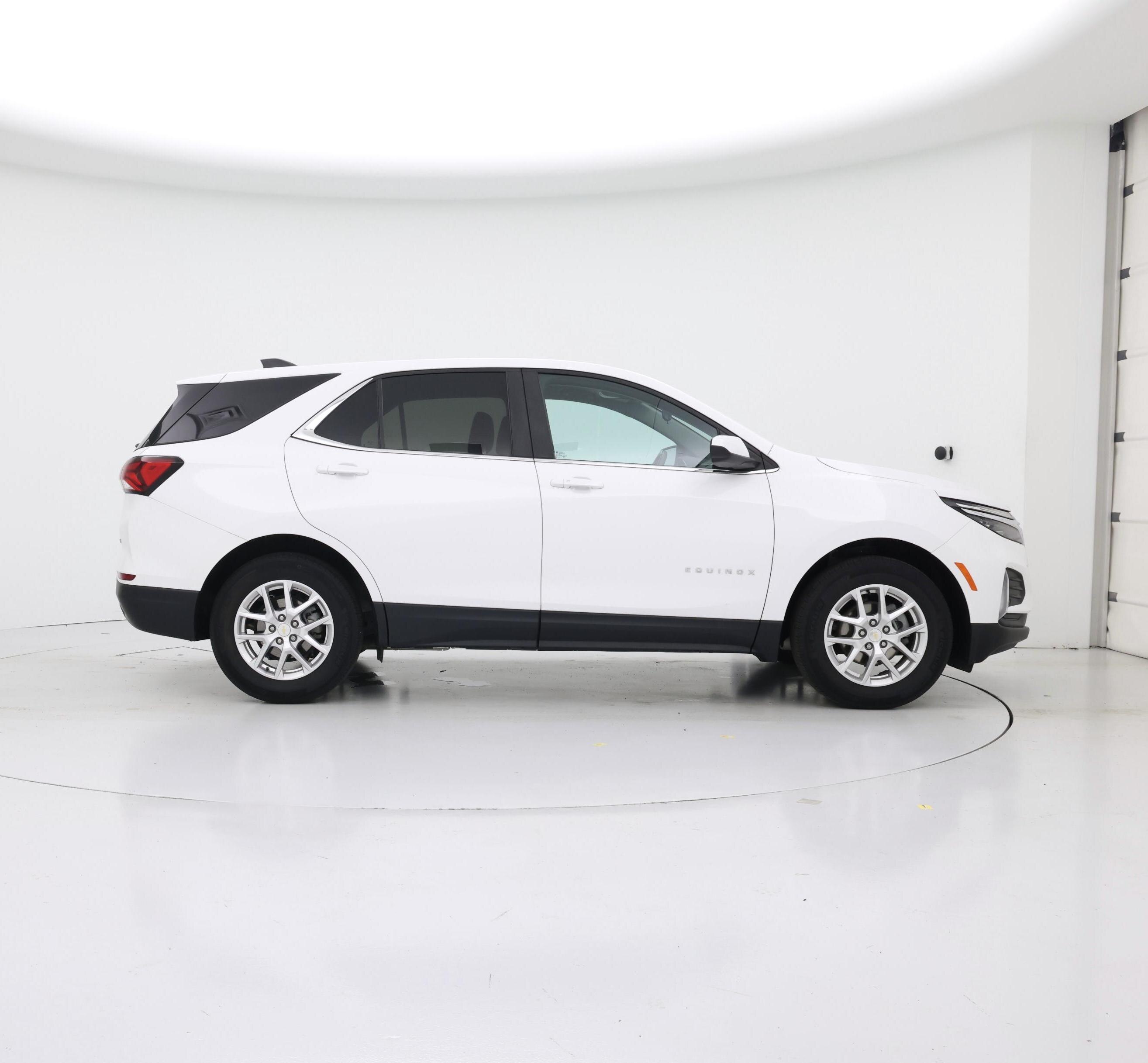 Thumbnail: 2022 Chevrolet Equinox - 7