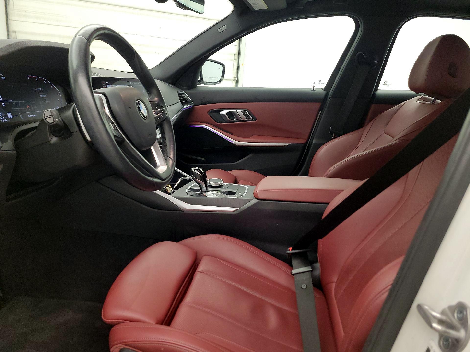 Thumbnail: 2022 BMW 3 Series - 11