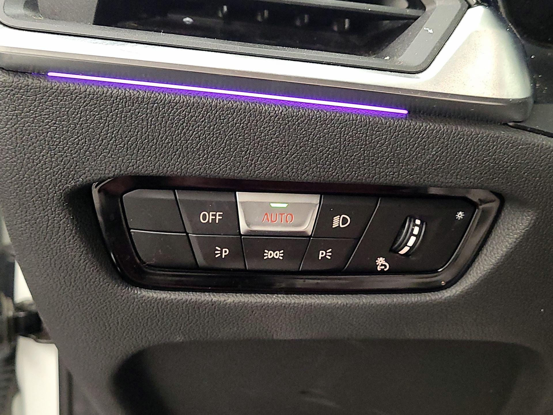 Thumbnail: 2022 BMW 3 Series - 13