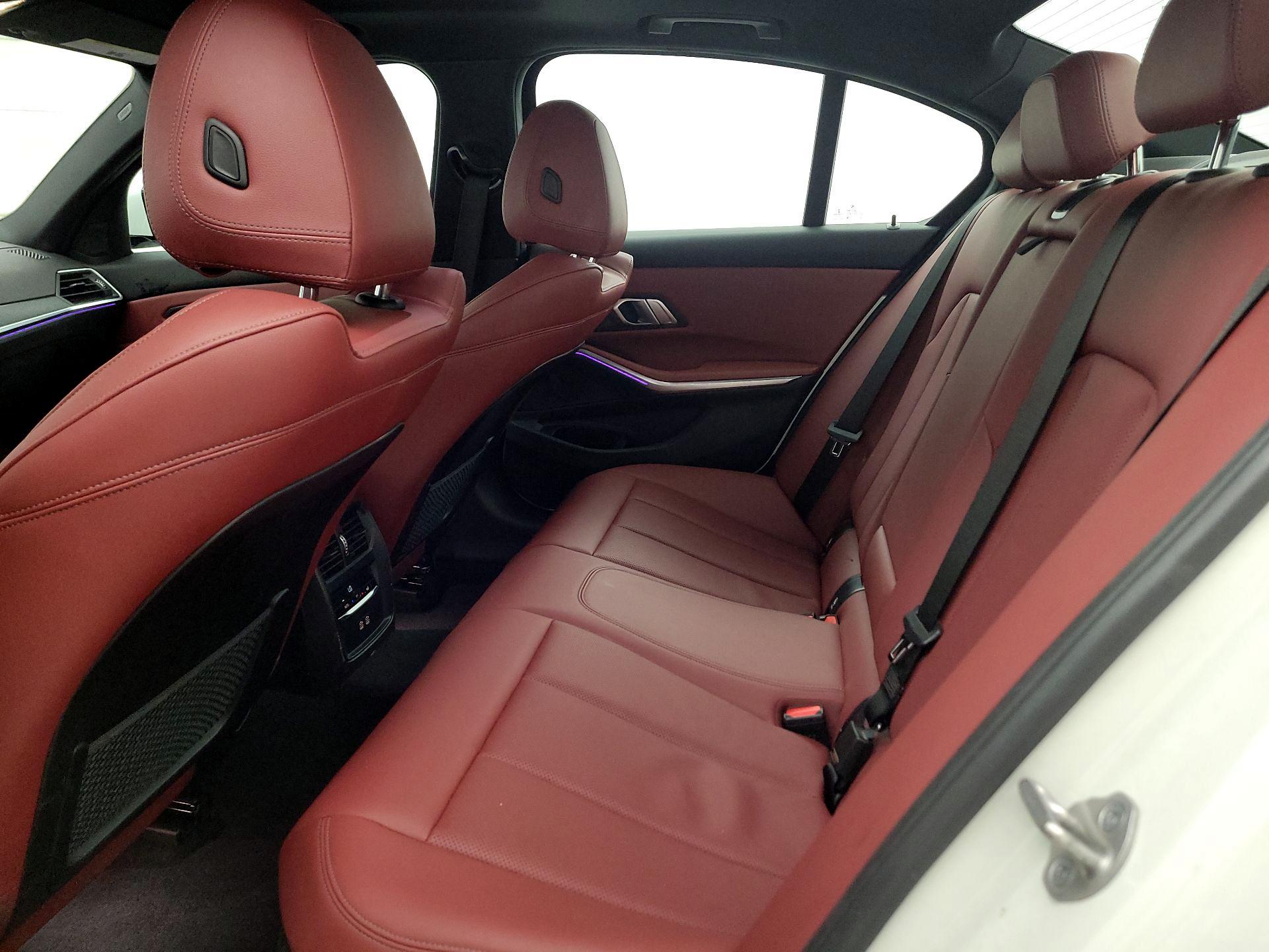 Thumbnail: 2022 BMW 3 Series - 19