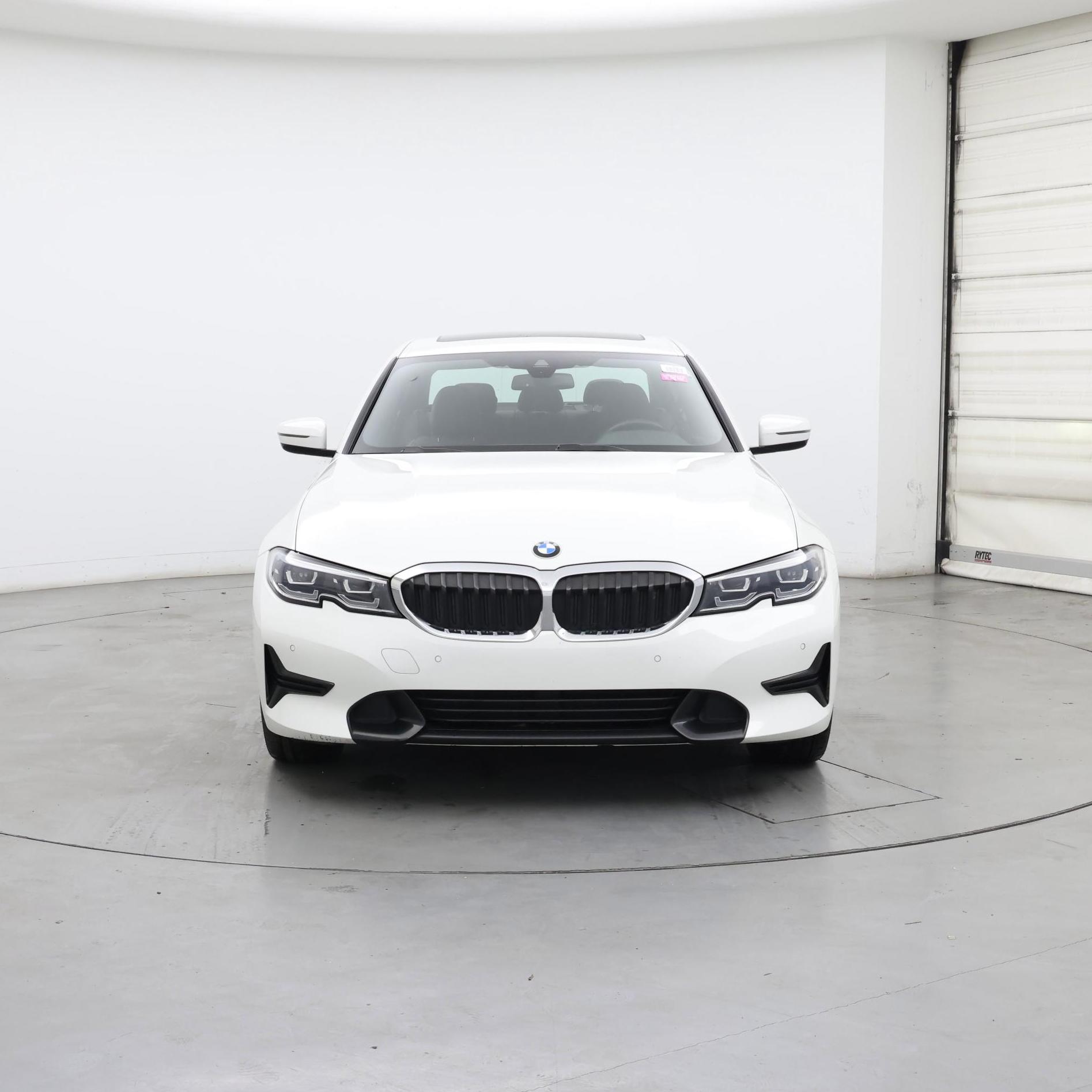 Thumbnail: 2022 BMW 3 Series - 5