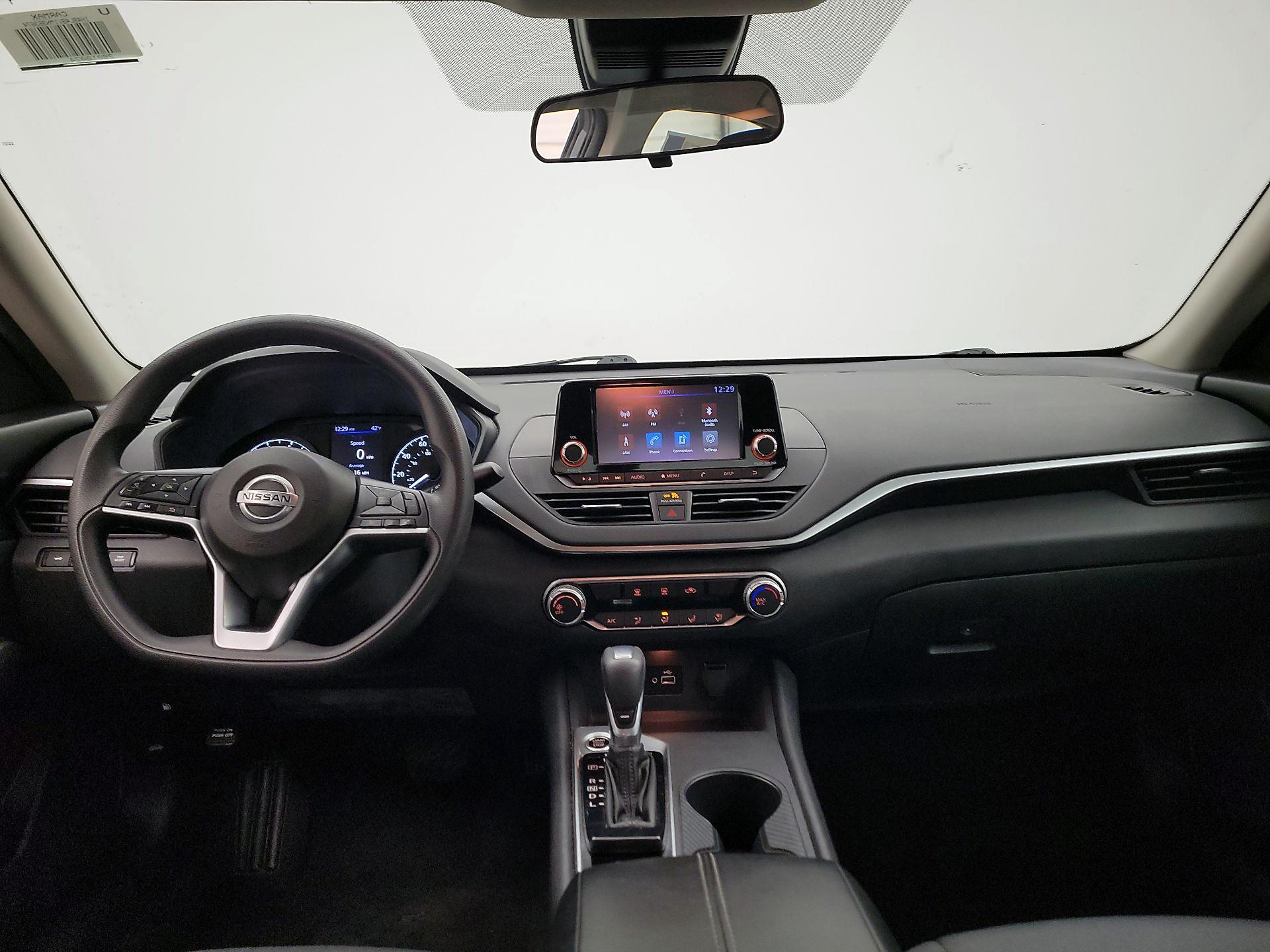 Thumbnail: 2021 Nissan Altima - 9