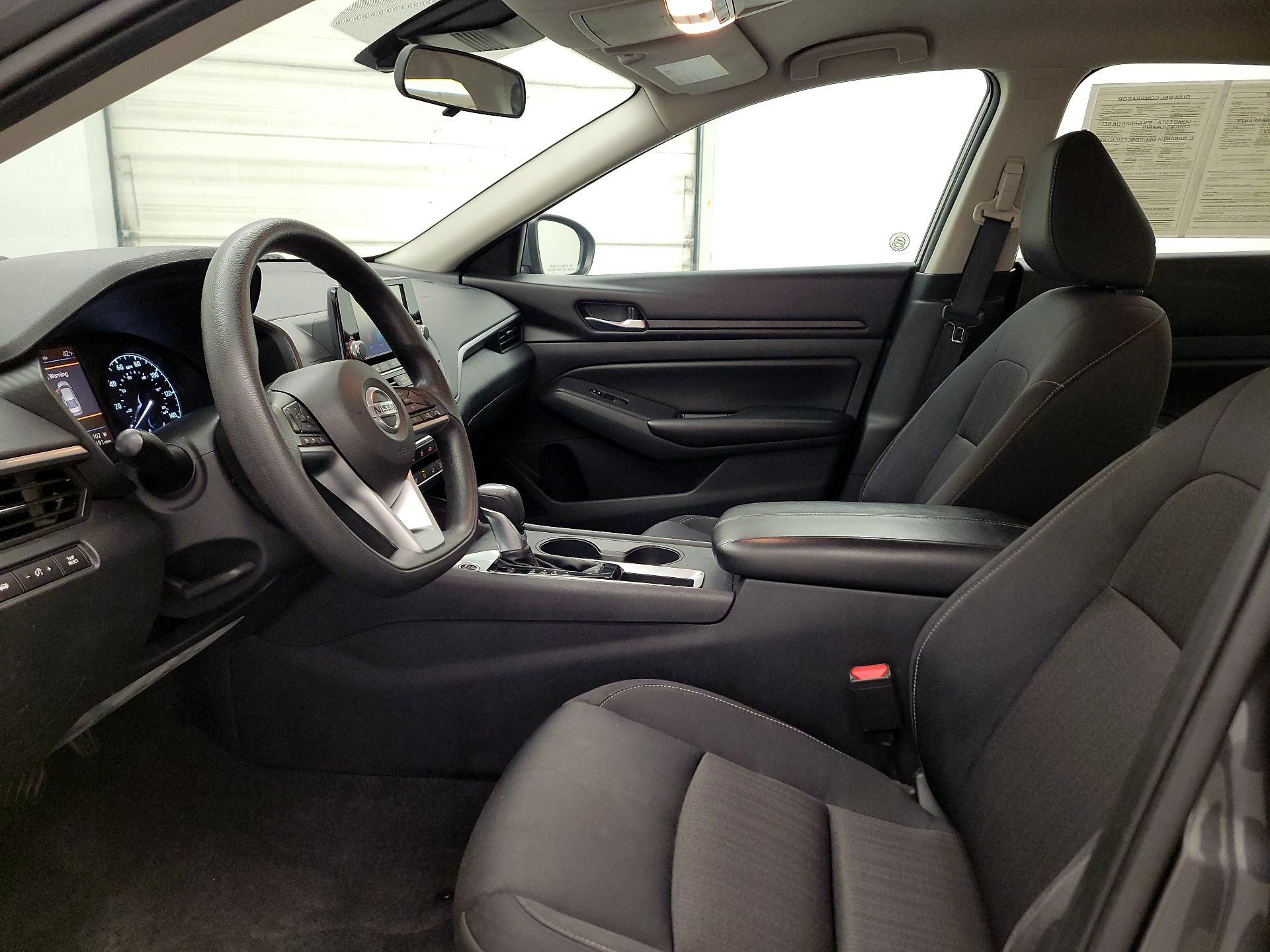 Thumbnail: 2021 Nissan Altima - 11