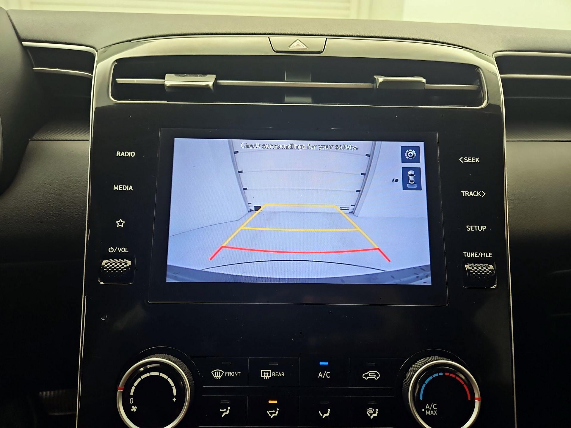 Thumbnail: 2022 Hyundai Tucson - 14