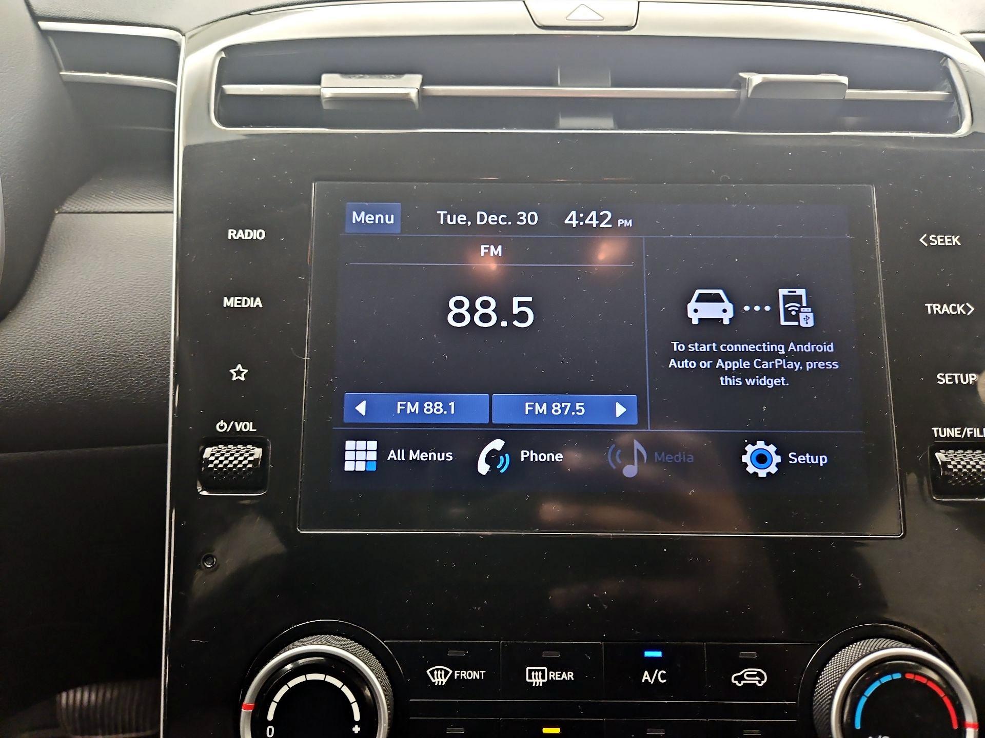 Thumbnail: 2022 Hyundai Tucson - 15