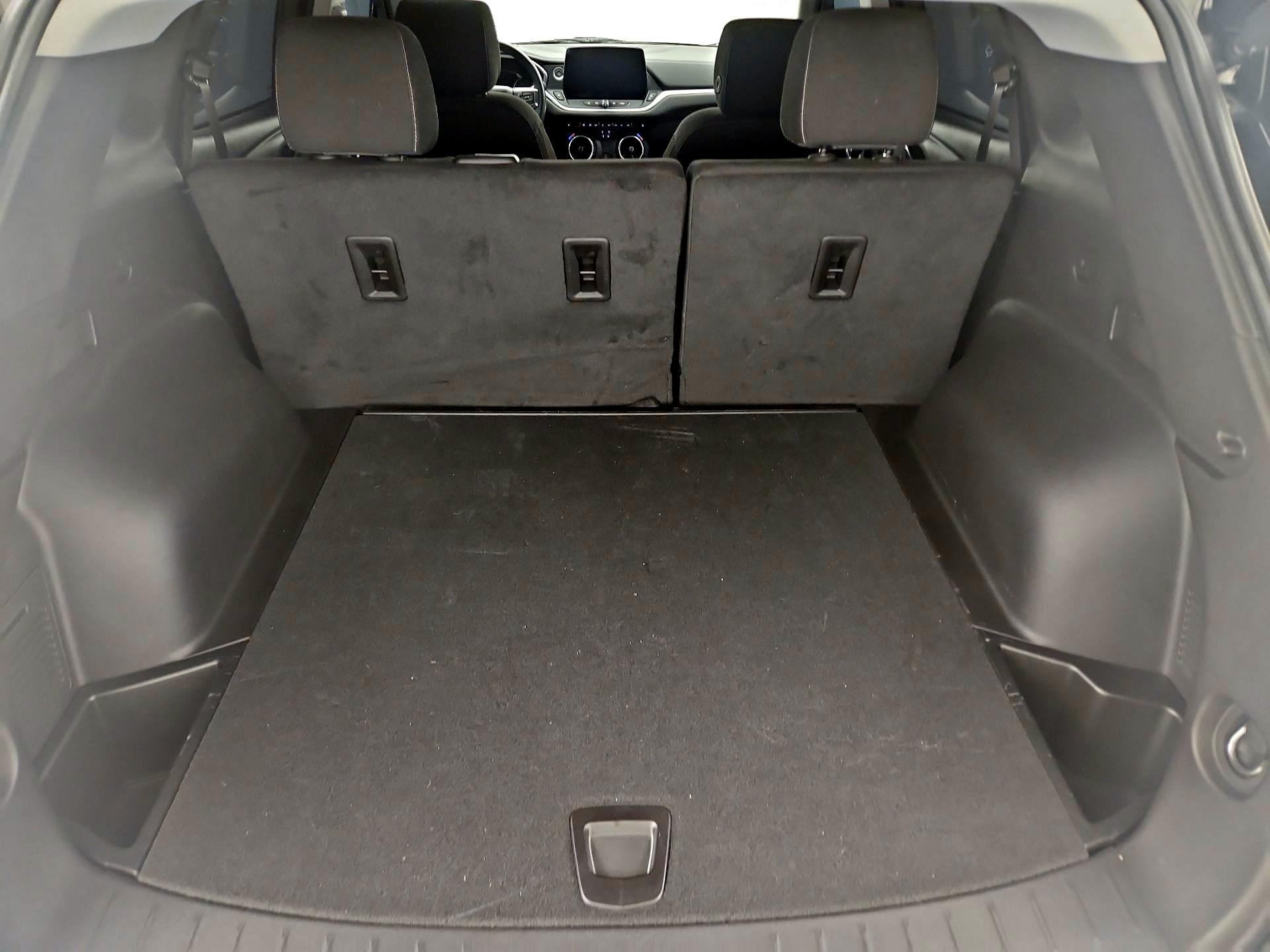 Thumbnail: 2024 Chevrolet Blazer - 20