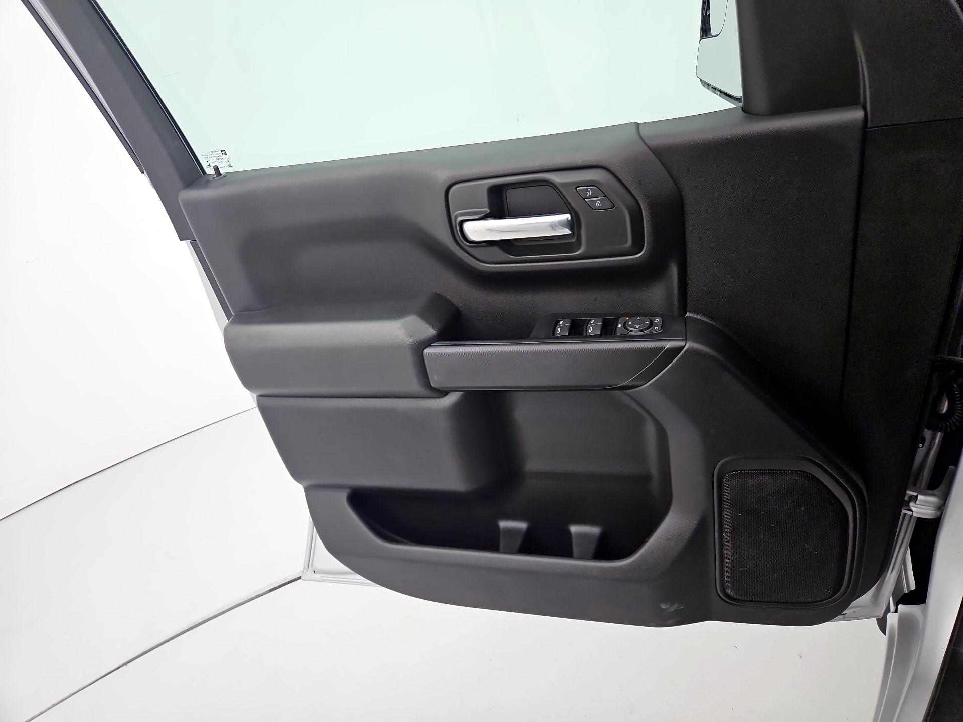 Thumbnail: 2022 Chevrolet Silverado 1500 - 12