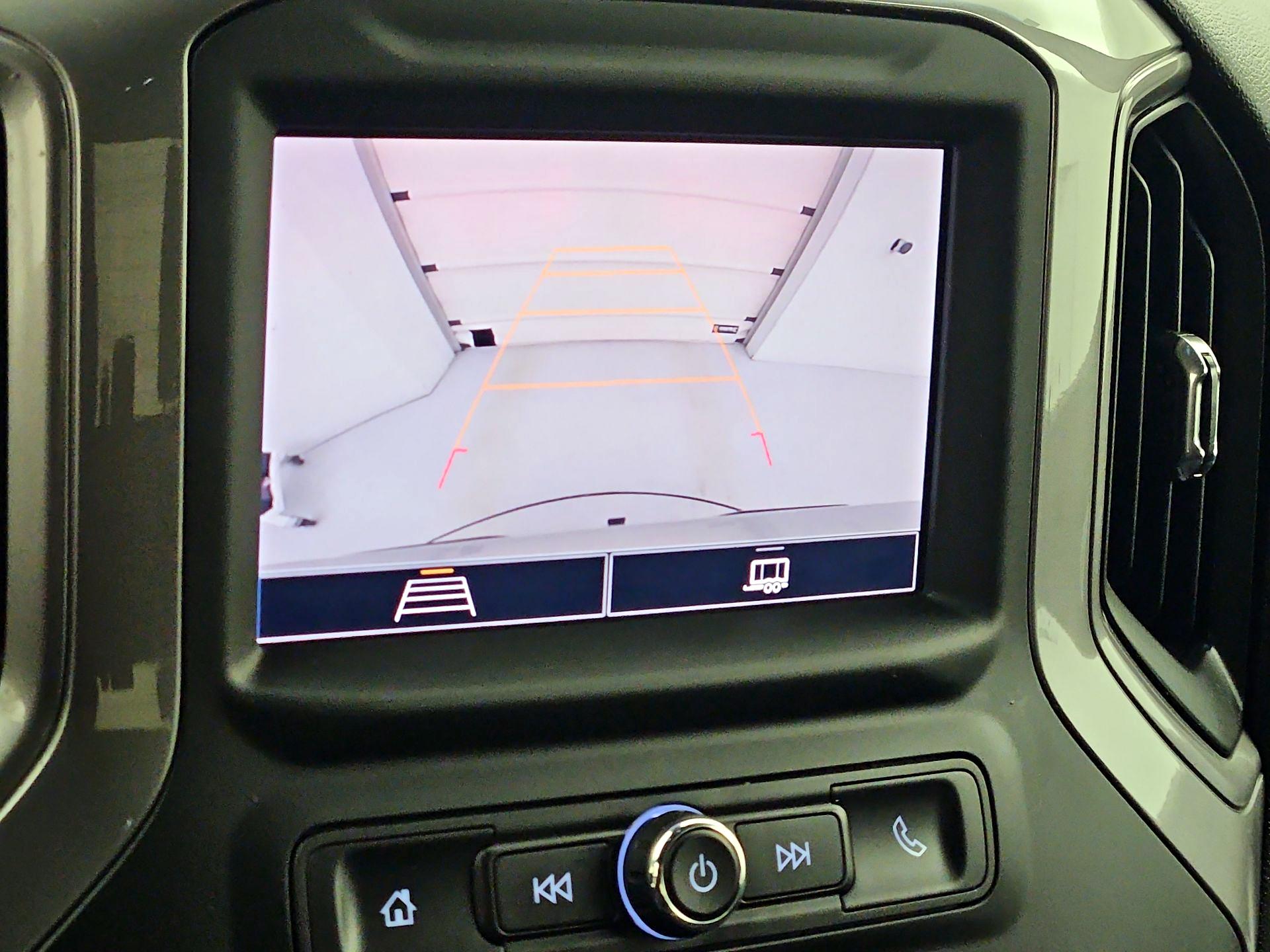 Thumbnail: 2022 Chevrolet Silverado 1500 - 14