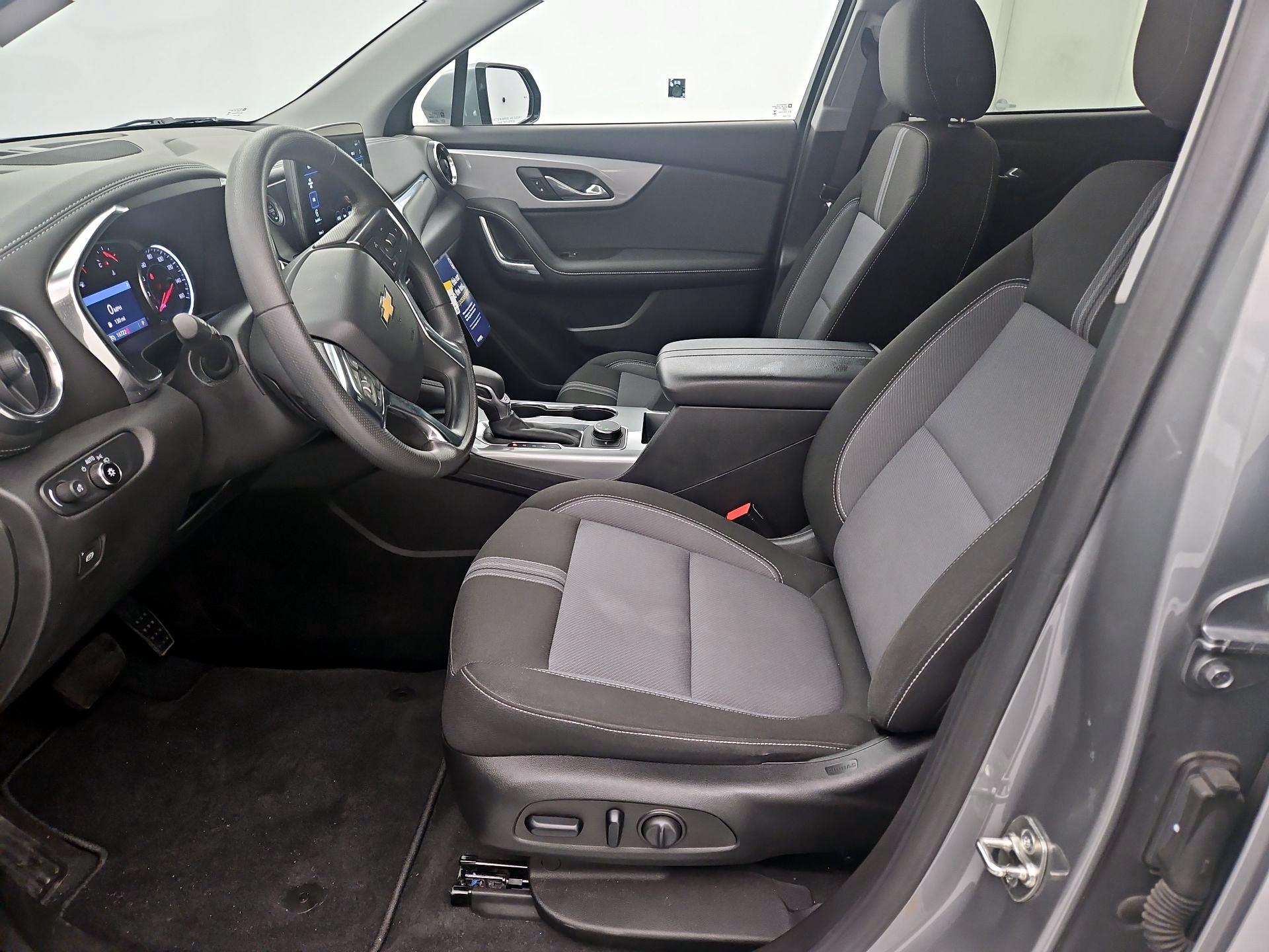 Thumbnail: 2023 Chevrolet Blazer - 11