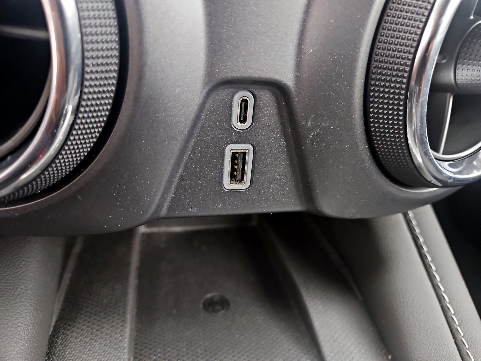 Thumbnail: 2023 Chevrolet Blazer - 18