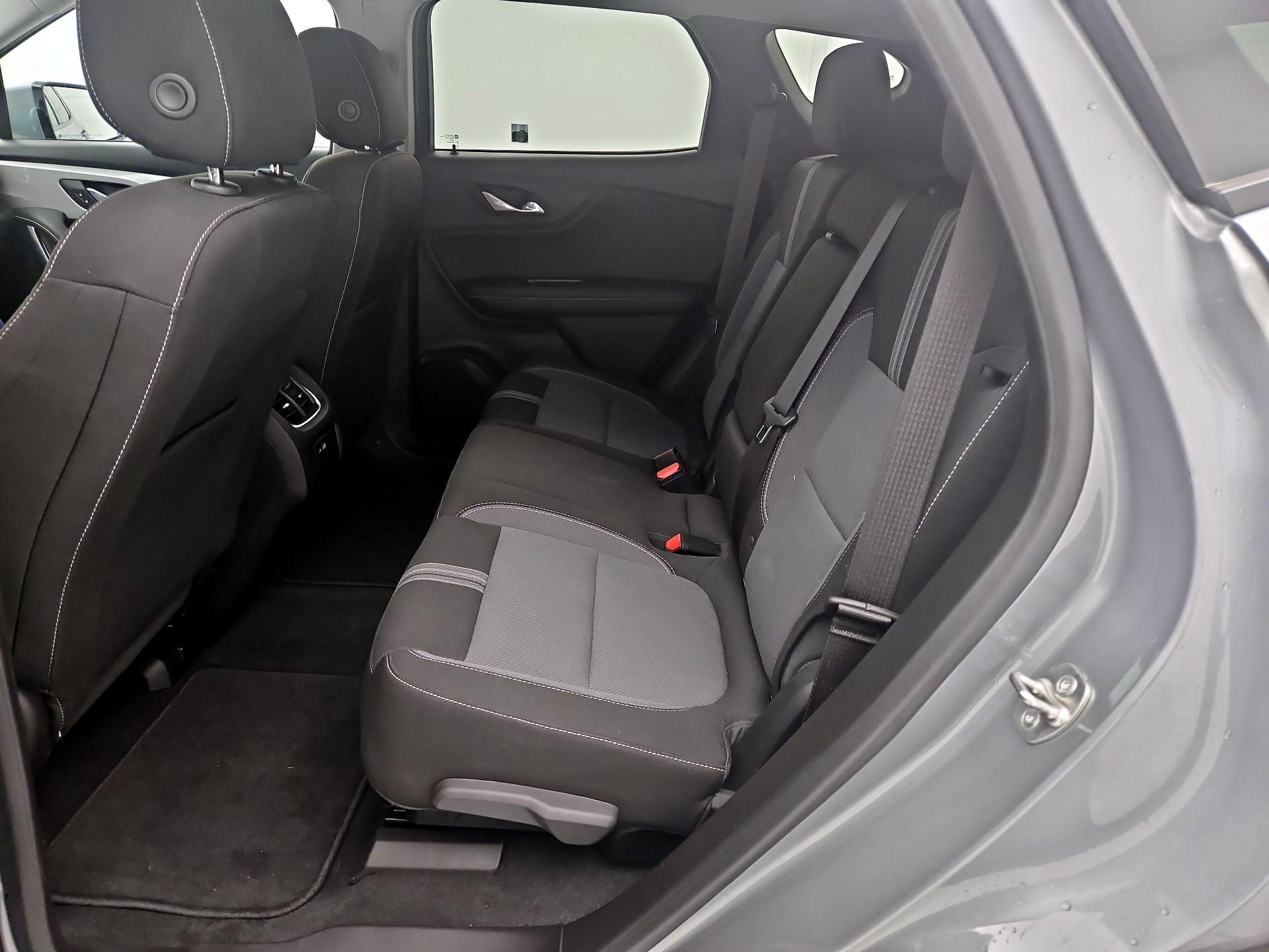 Thumbnail: 2023 Chevrolet Blazer - 19