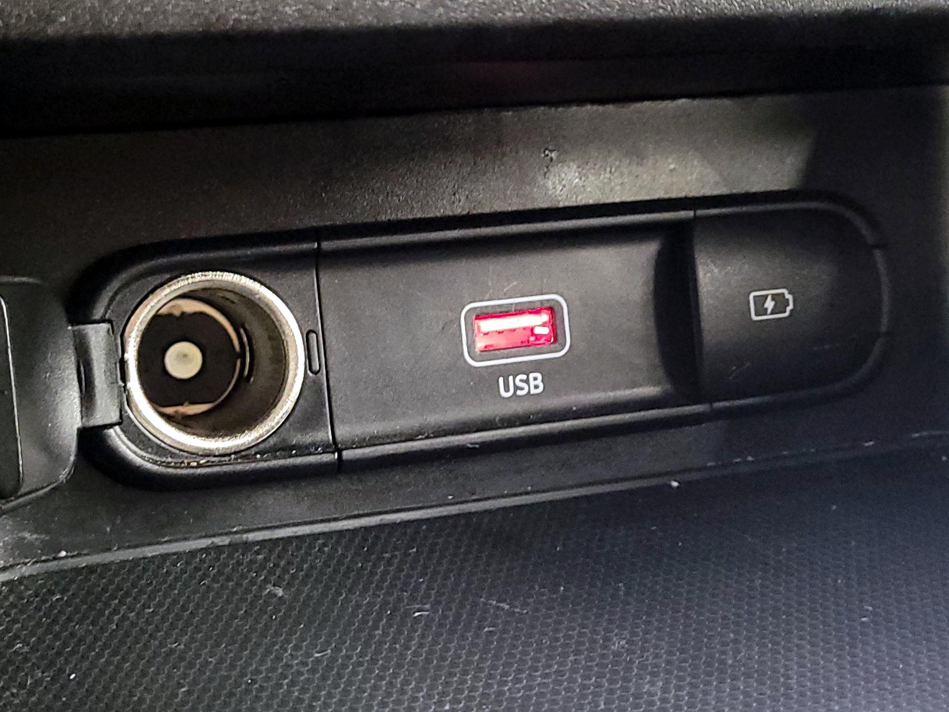 Thumbnail: 2022 Chevrolet Equinox - 18