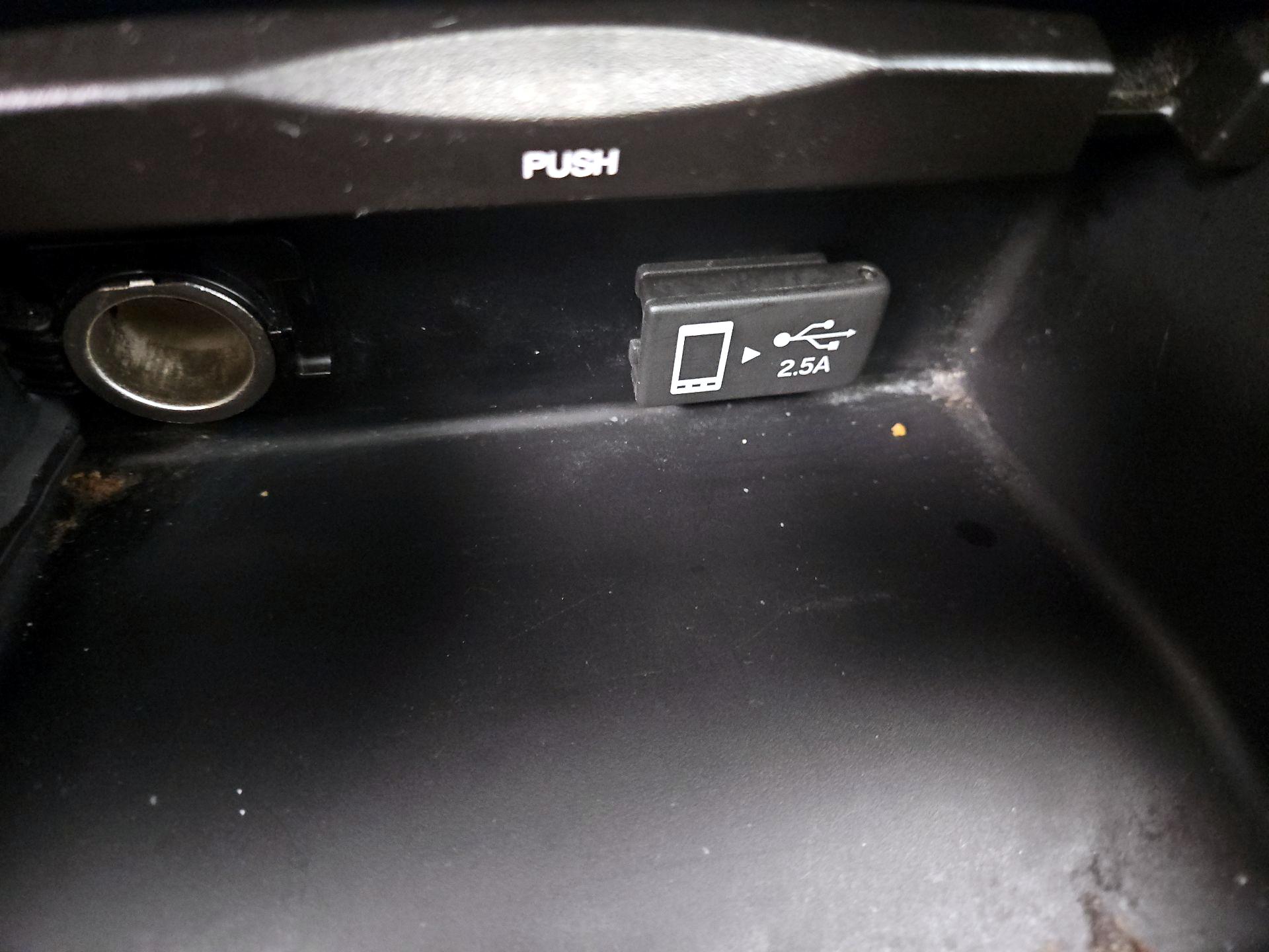 Thumbnail: 2018 Acura TLX - 18