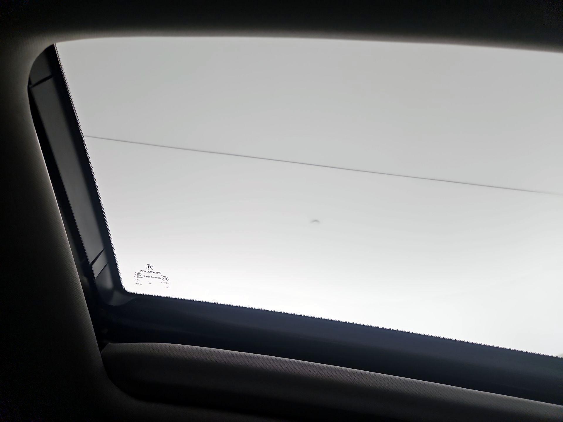 Thumbnail: 2018 Acura TLX - 19