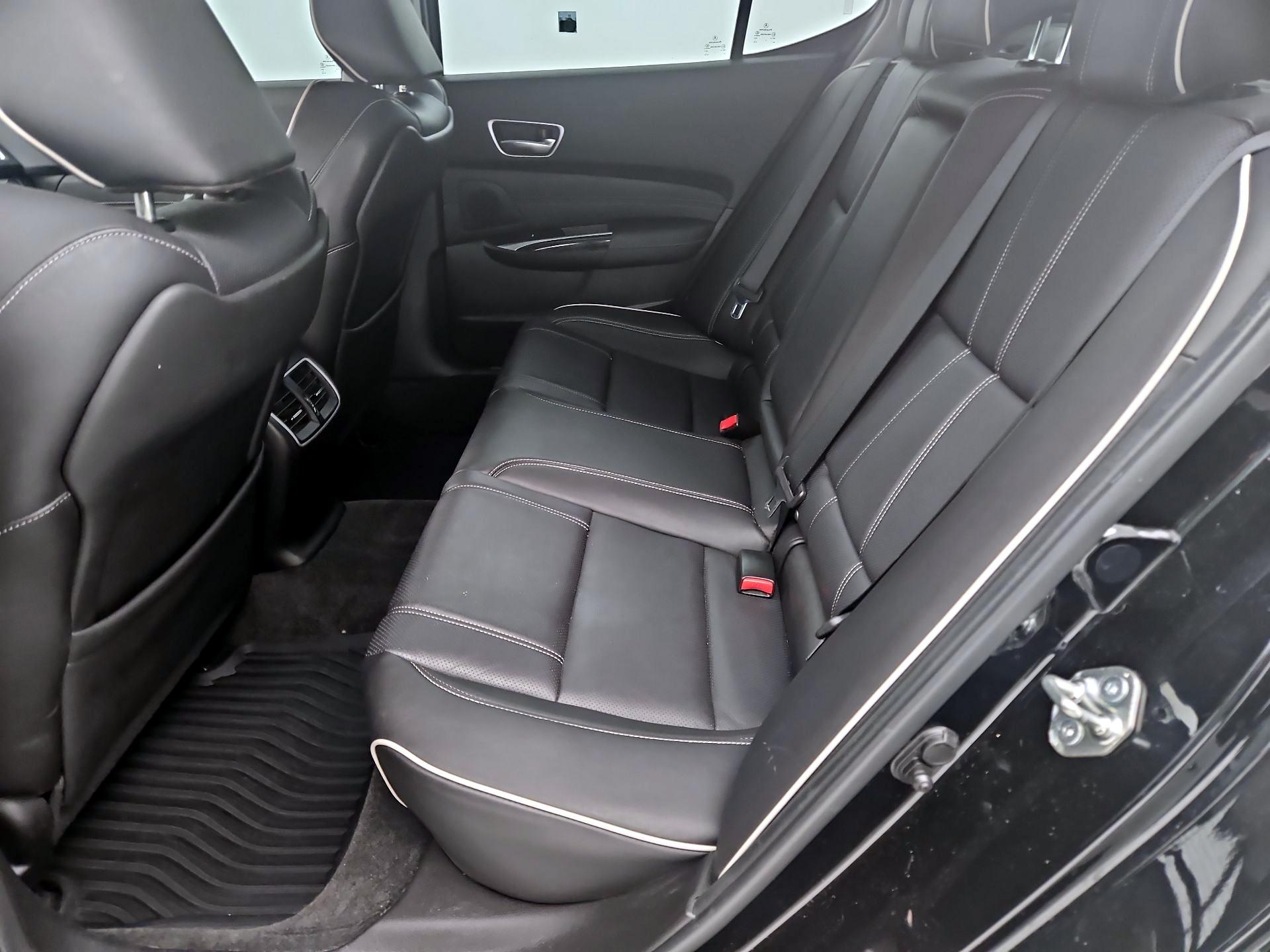 Thumbnail: 2018 Acura TLX - 20