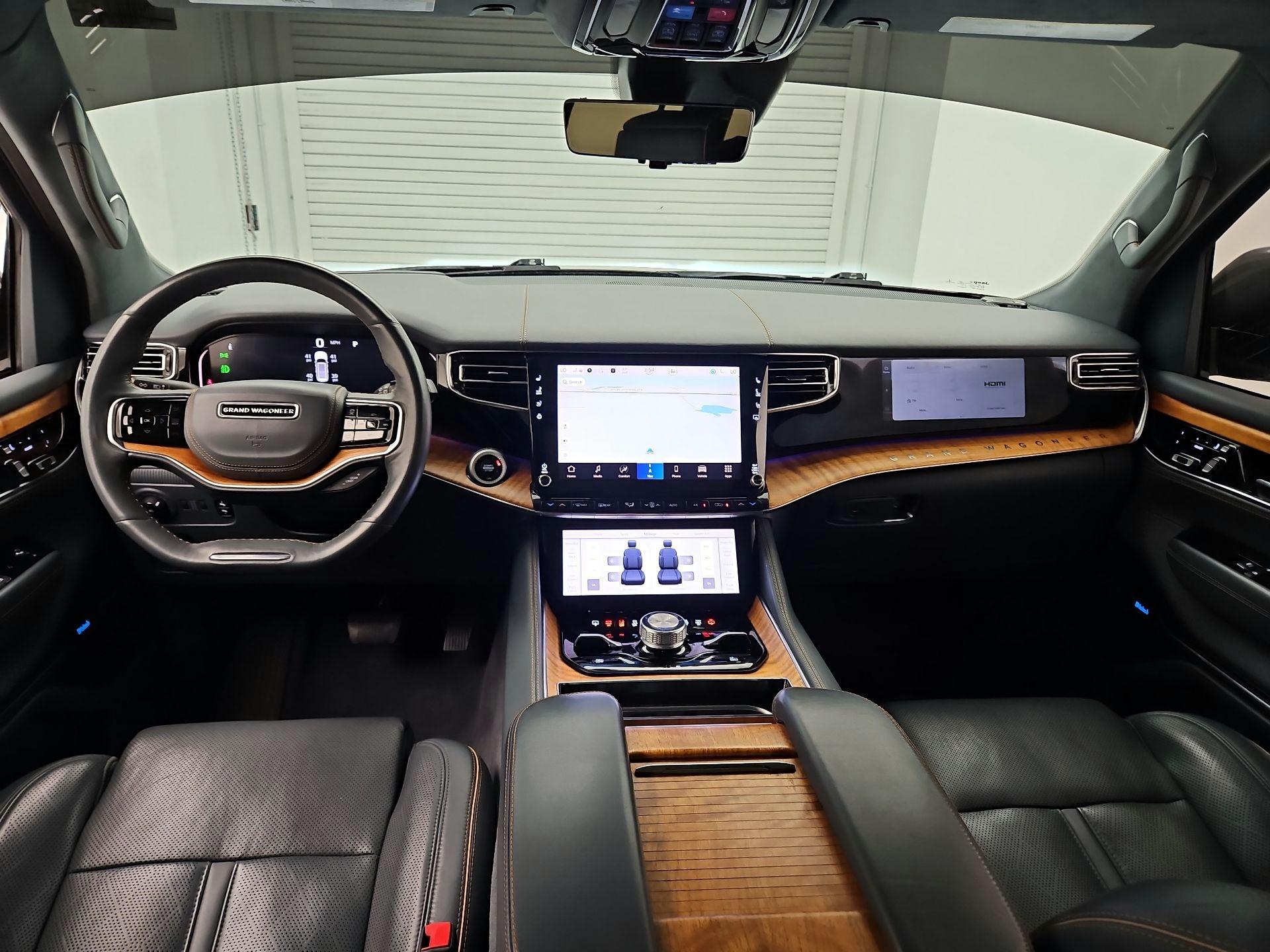 Thumbnail: 2022 Jeep Grand Wagoneer - 9