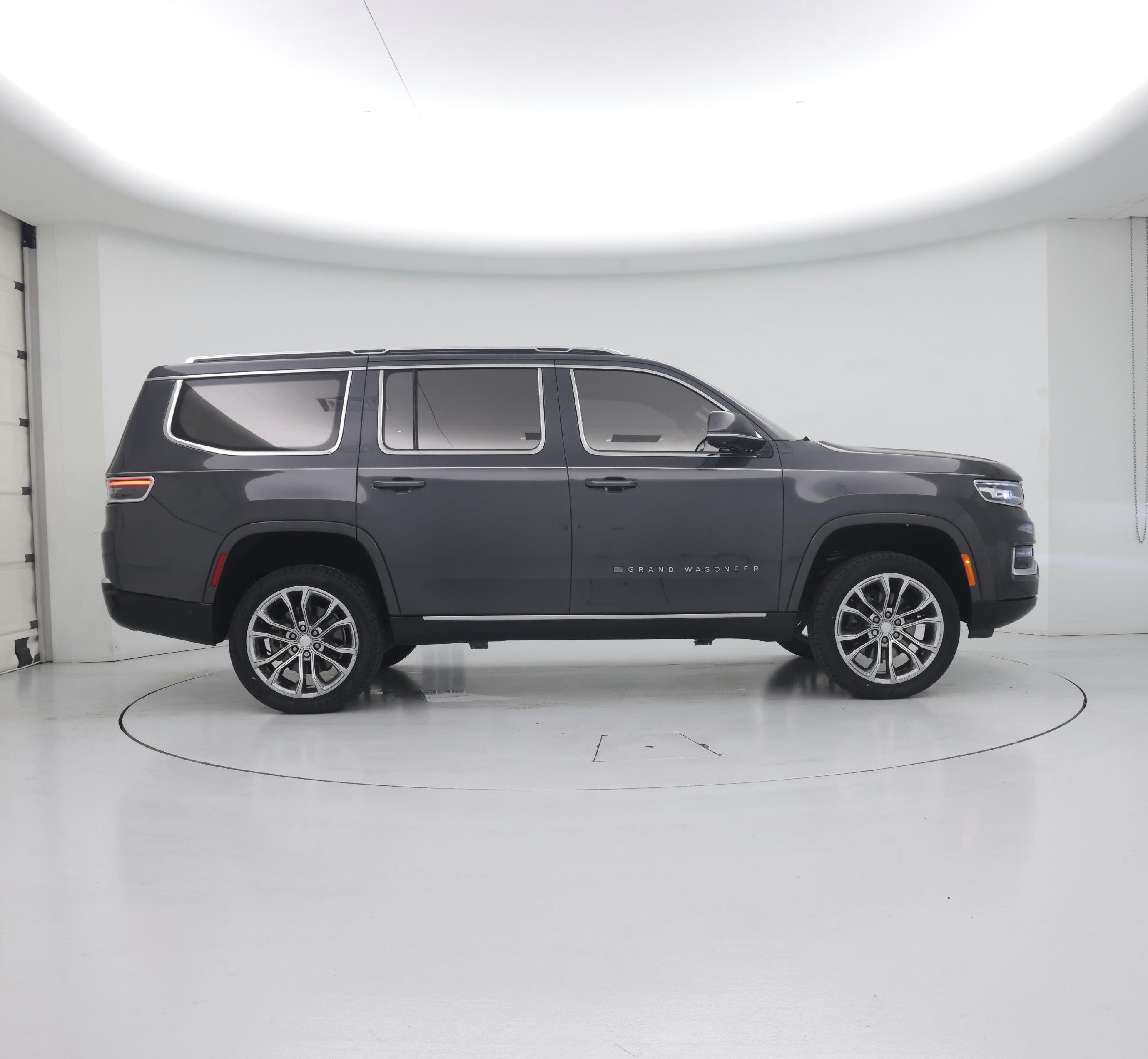 Thumbnail: 2022 Jeep Grand Wagoneer - 7