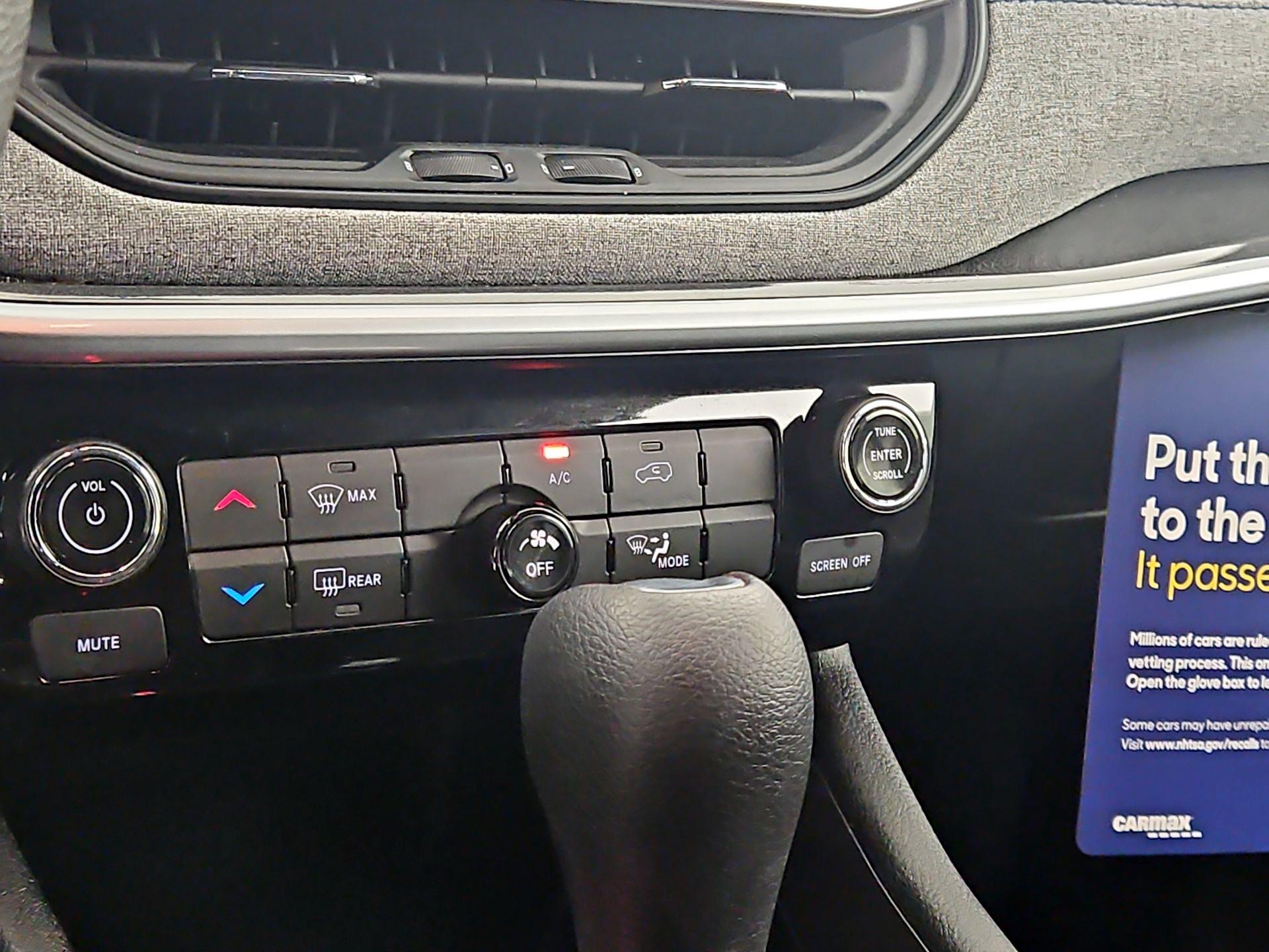 Thumbnail: 2024 Jeep Compass - 16