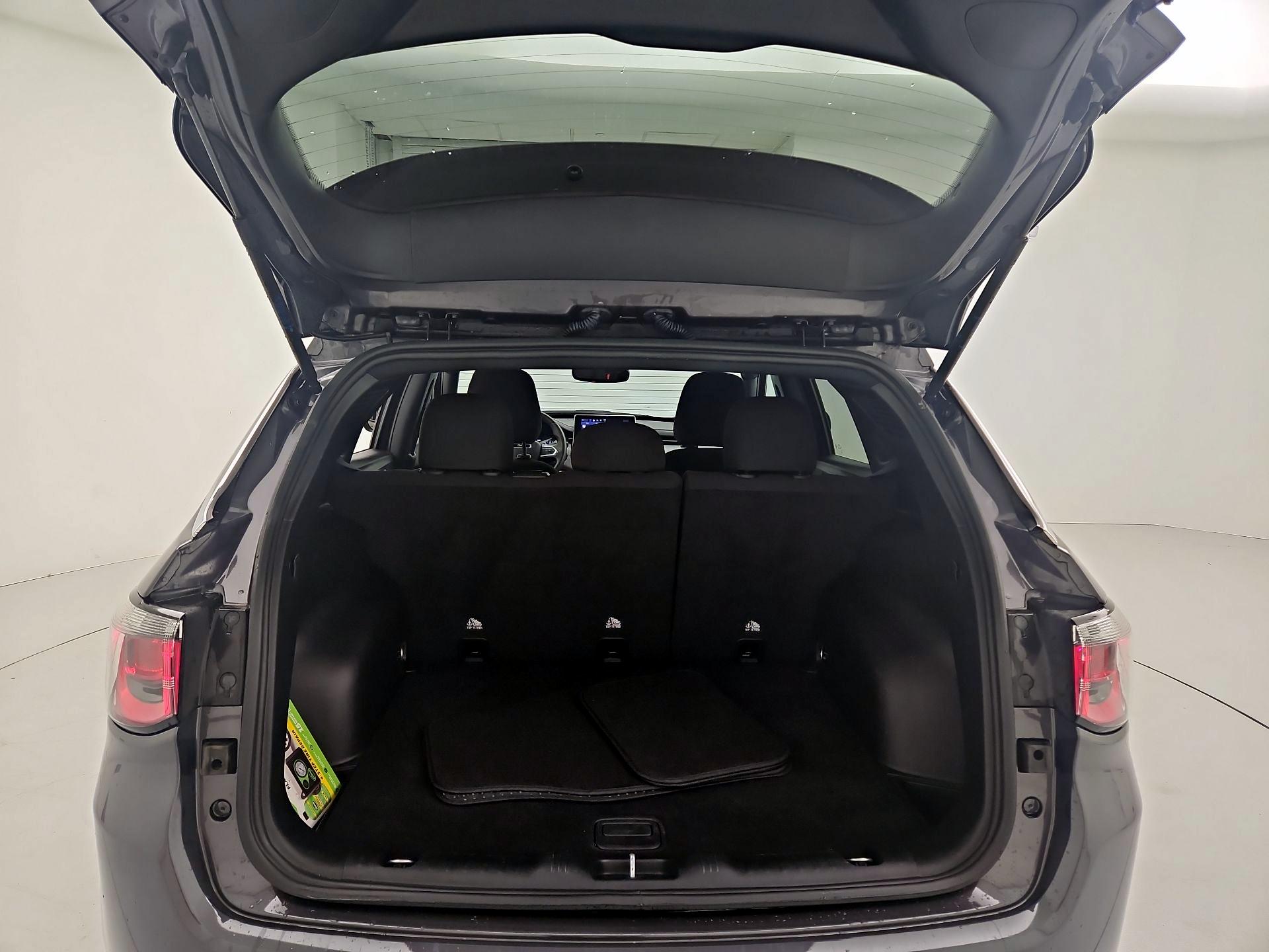 Thumbnail: 2024 Jeep Compass - 20