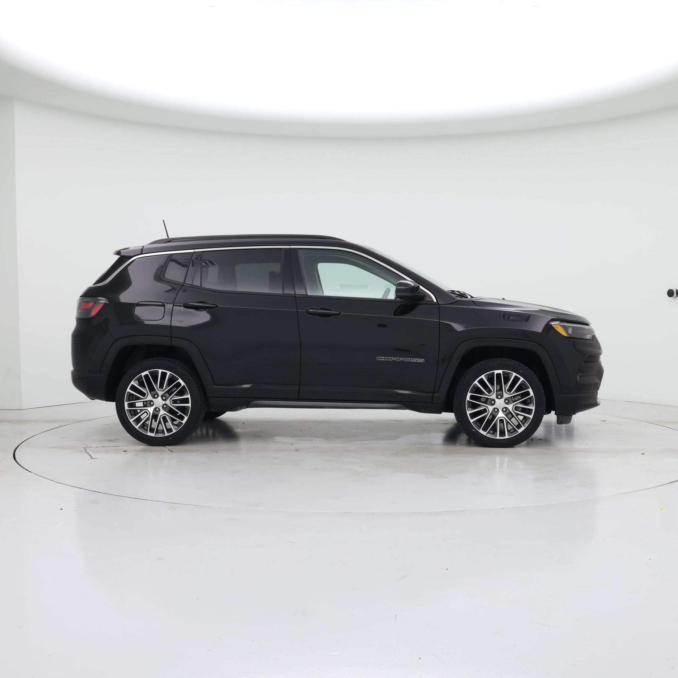 Thumbnail: 2022 Jeep Compass - 7