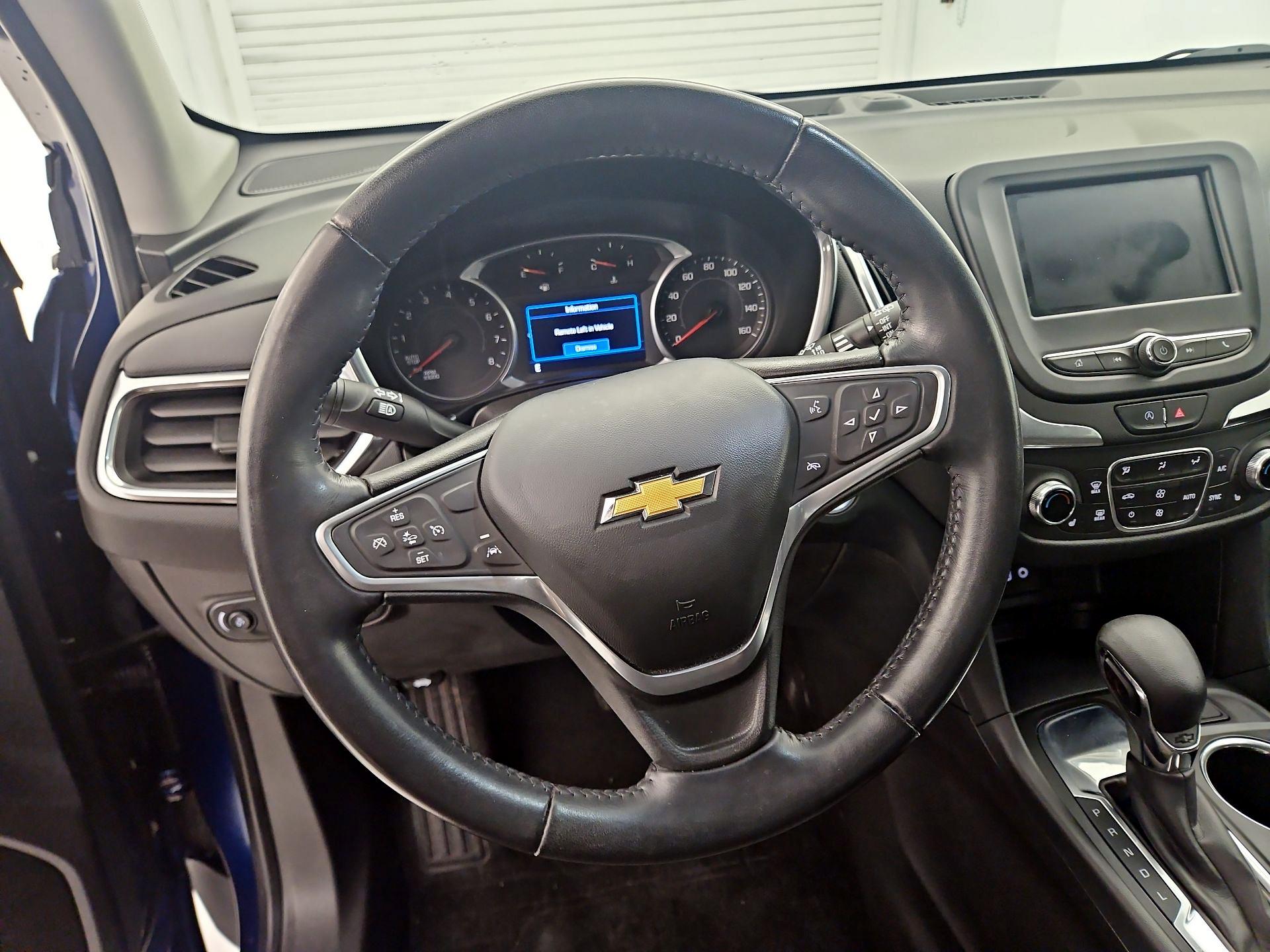 Thumbnail: 2022 Chevrolet Equinox - 10