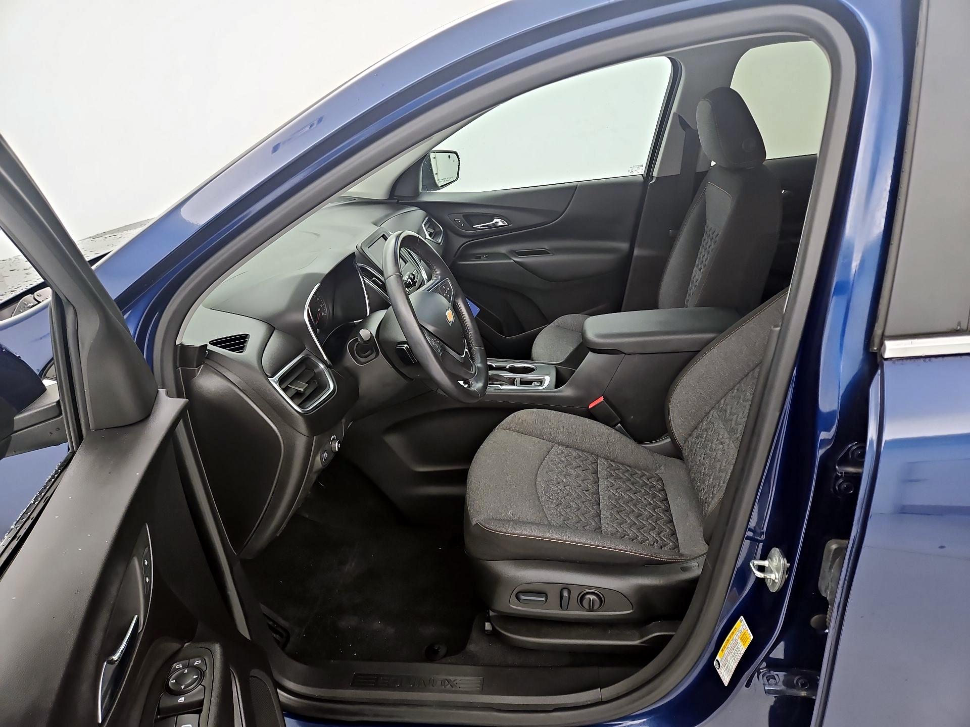 Thumbnail: 2022 Chevrolet Equinox - 11