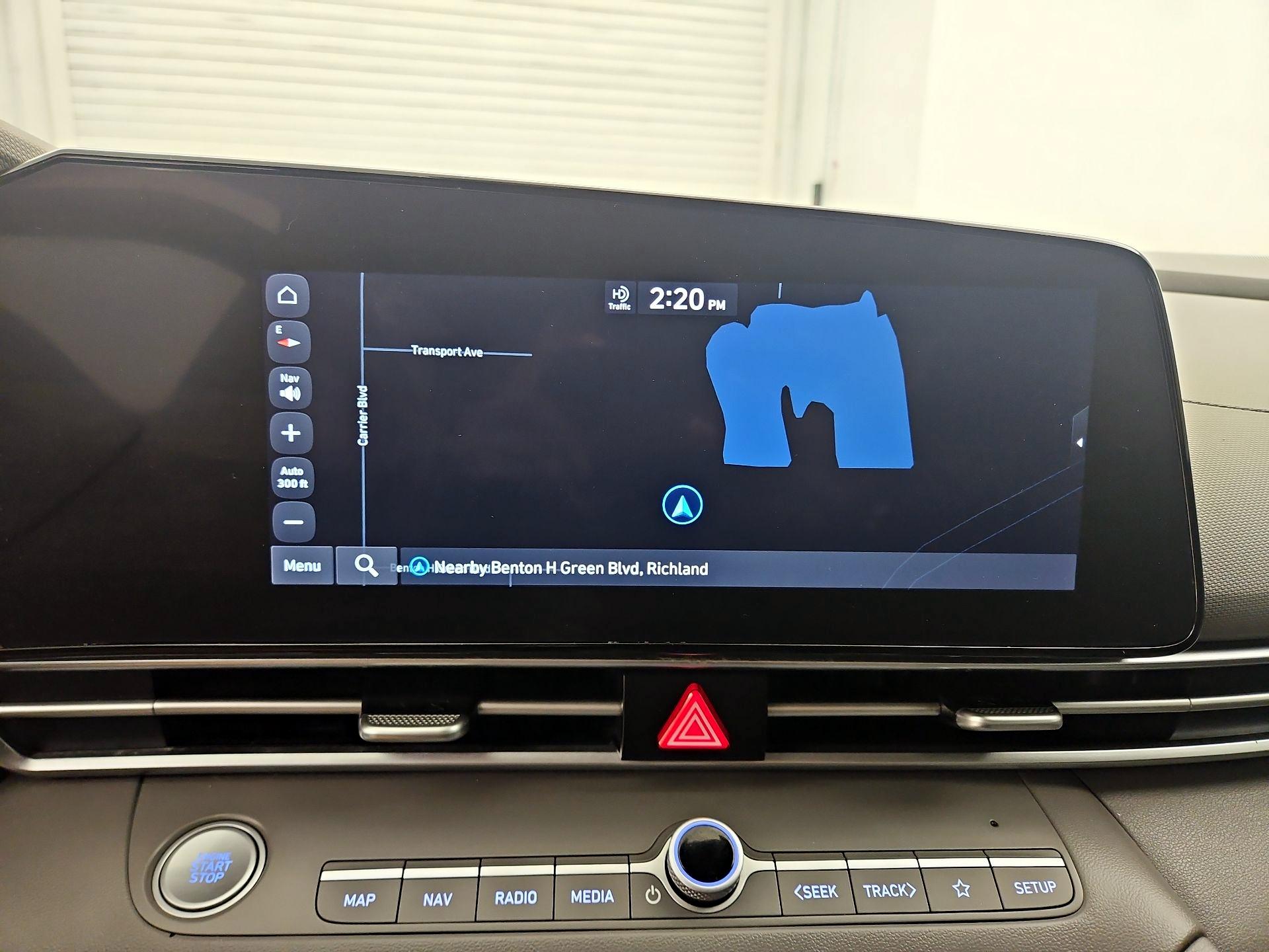 Thumbnail: 2023 Toyota RAV4 - 14