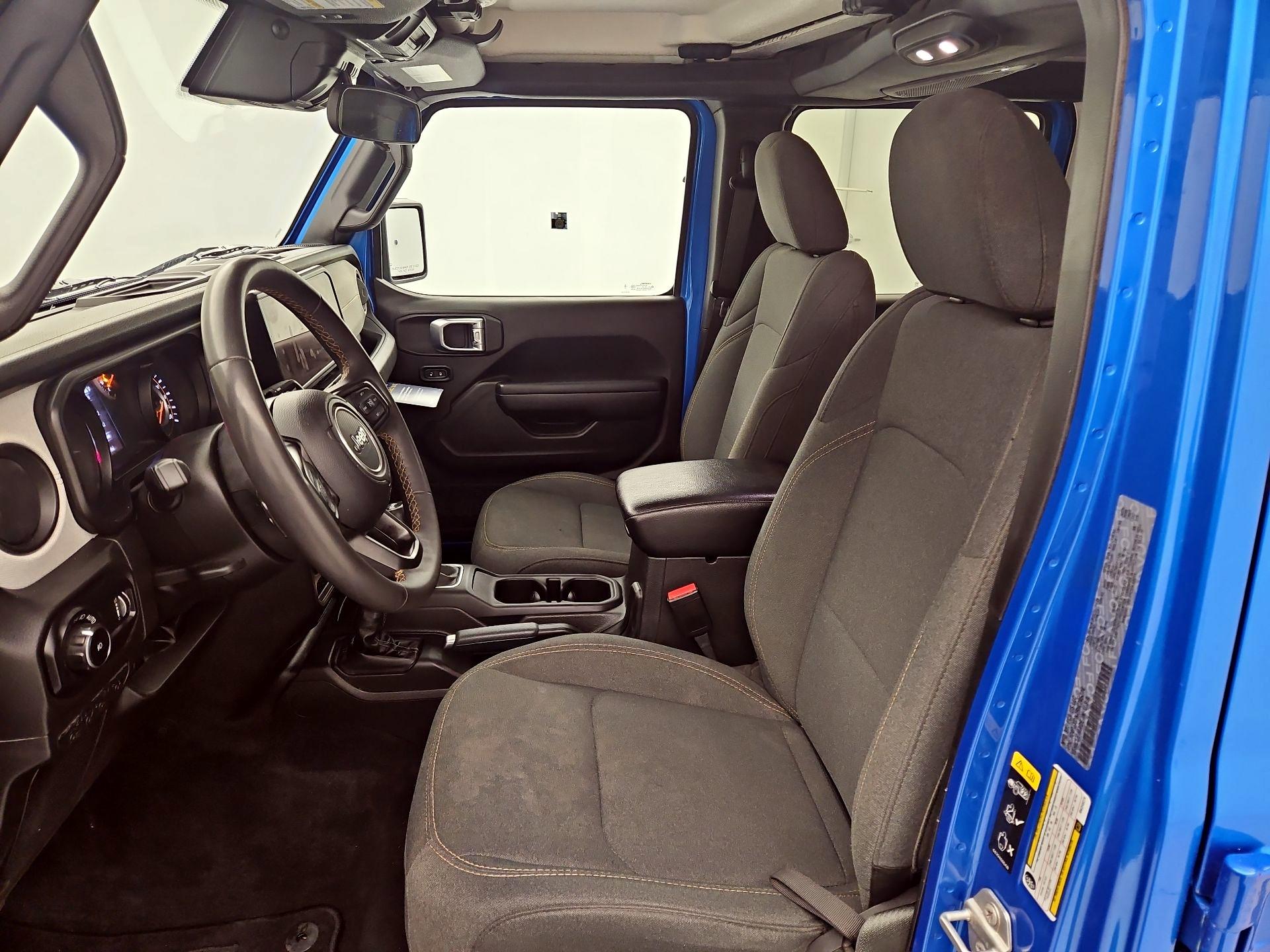 Thumbnail: 2024 Jeep Wrangler - 11