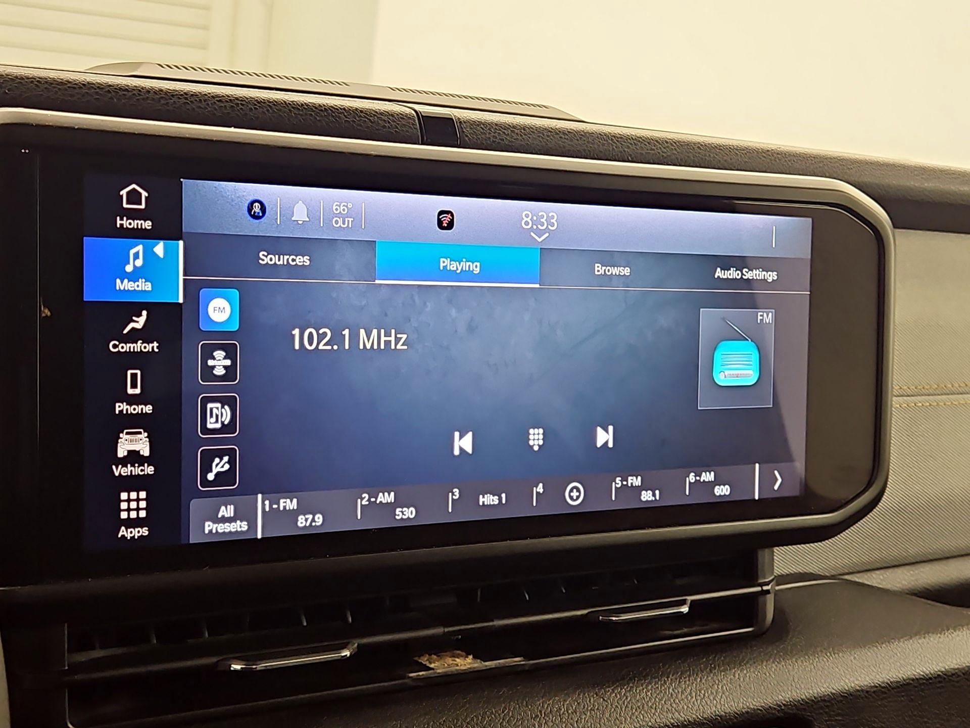 Thumbnail: 2024 Jeep Wrangler - 15